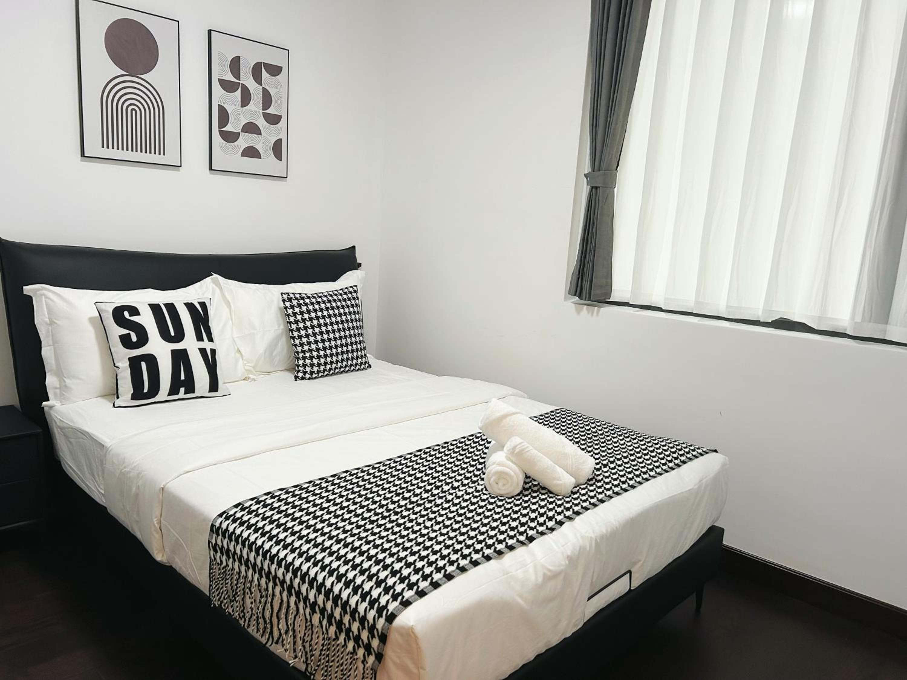 Three-Bedroom Superior Apartment