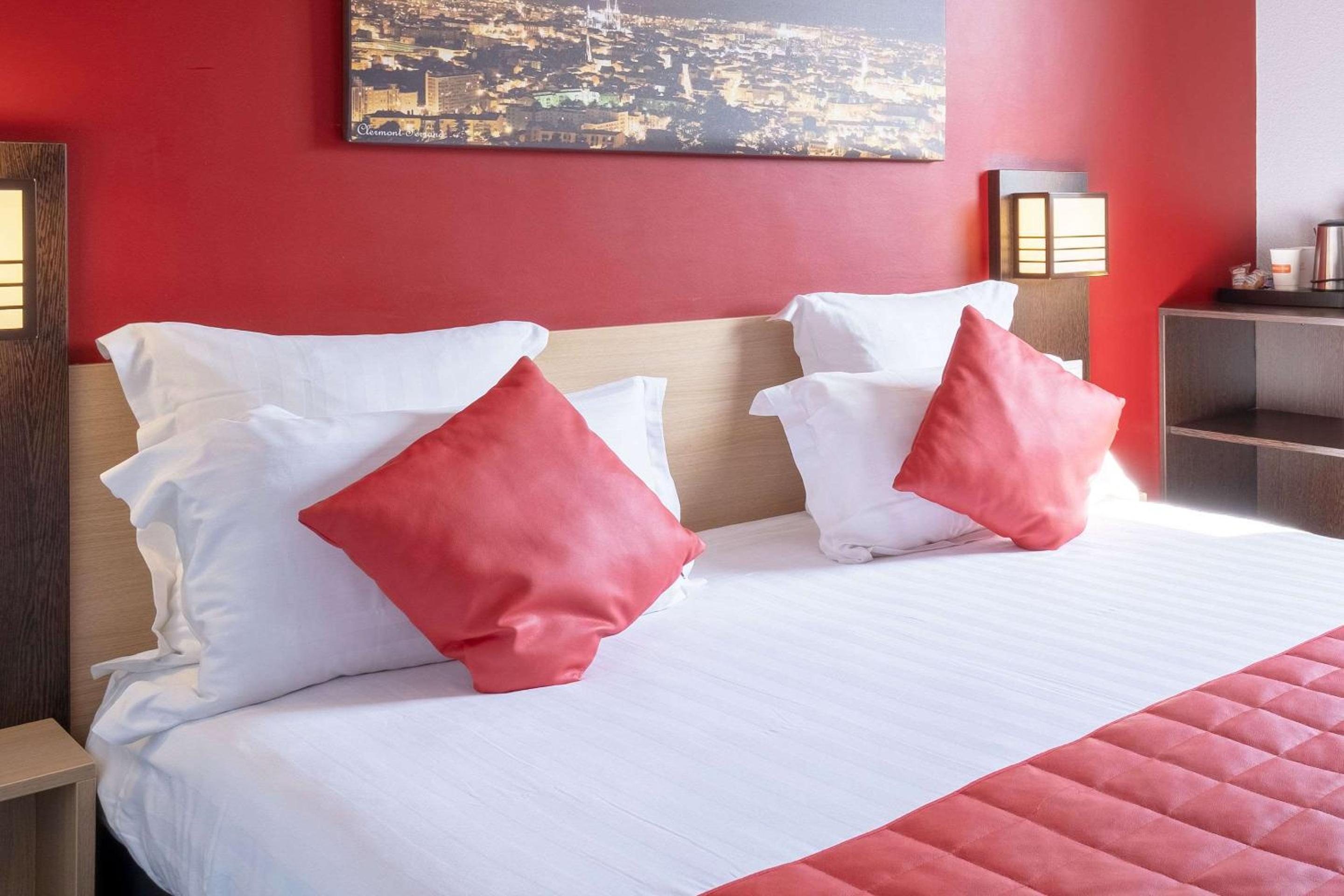Standard Double Room - Photo 5