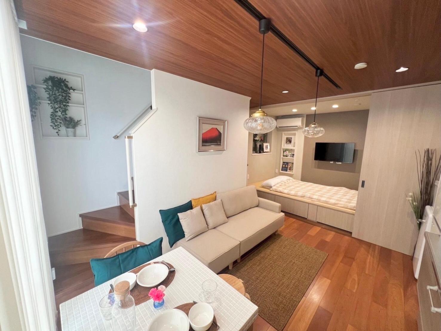 Three-Bedroom Apartment photo 1