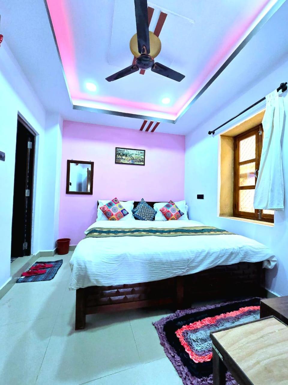 Deluxe Room - Photo 4