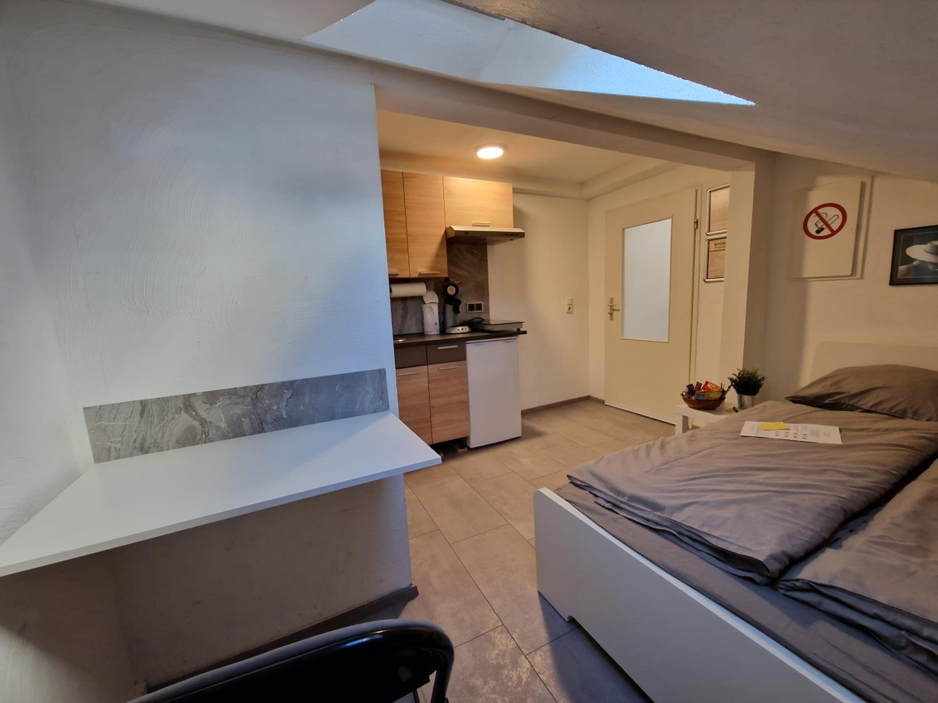 Apartment photo 2