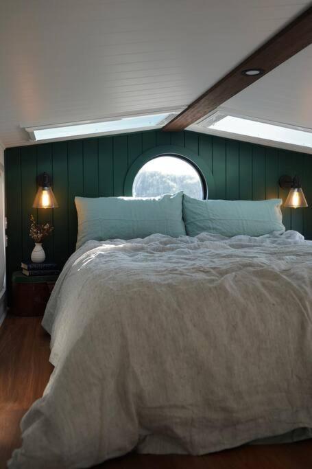 One-Bedroom House photo 3