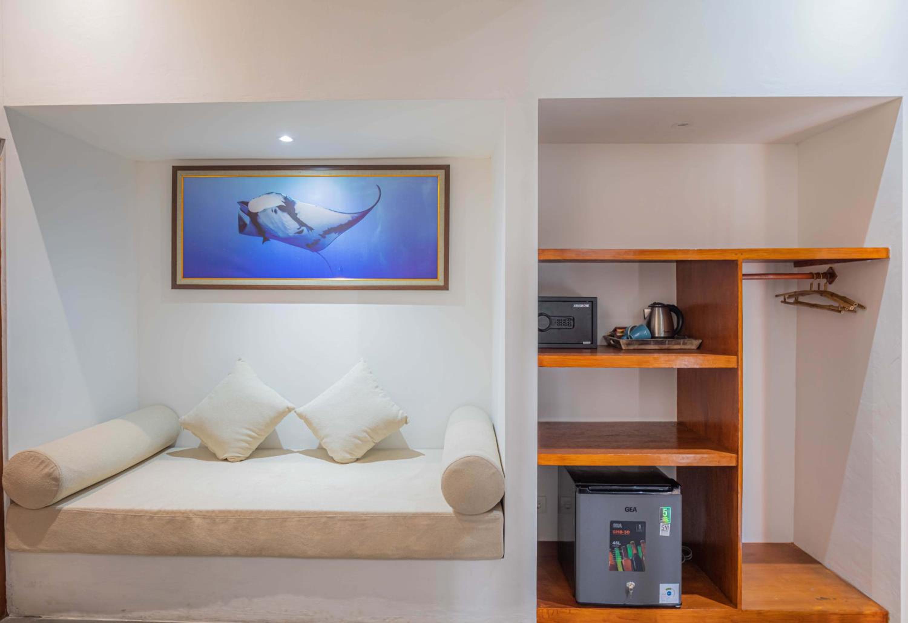 Villa with Sea View - Photo 16