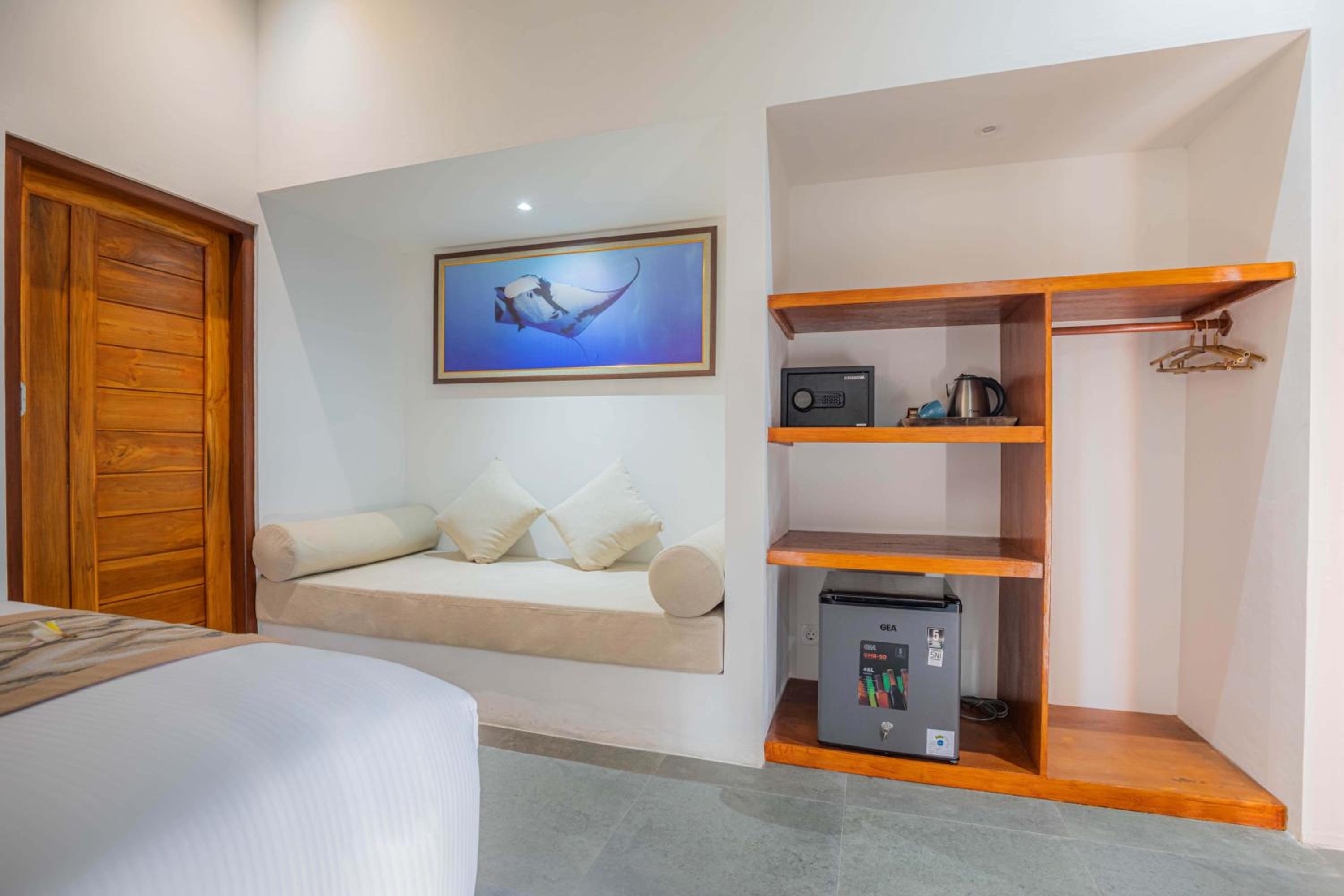 Villa with Sea View - Photo 15