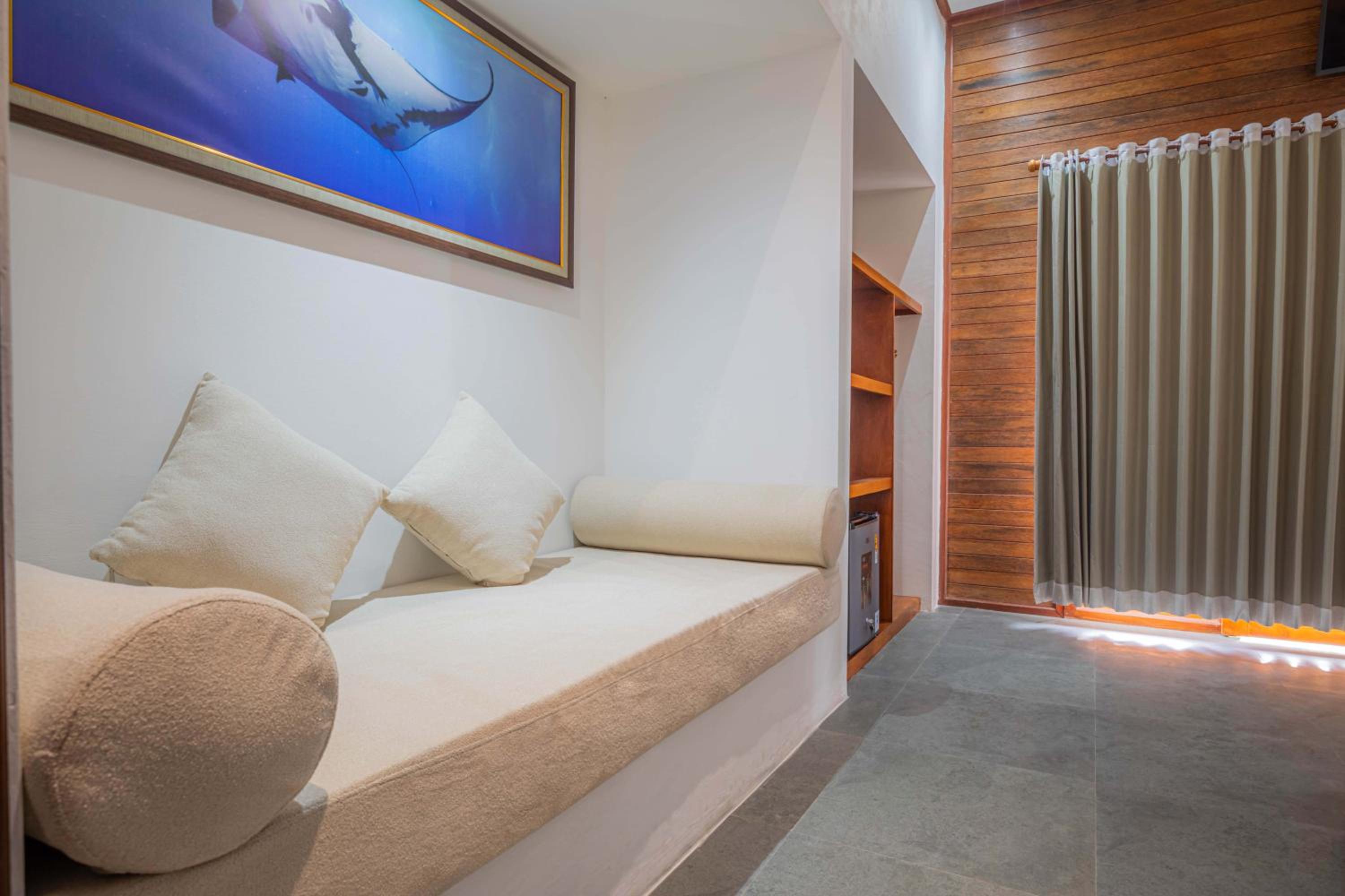 Villa with Sea View - Photo 21