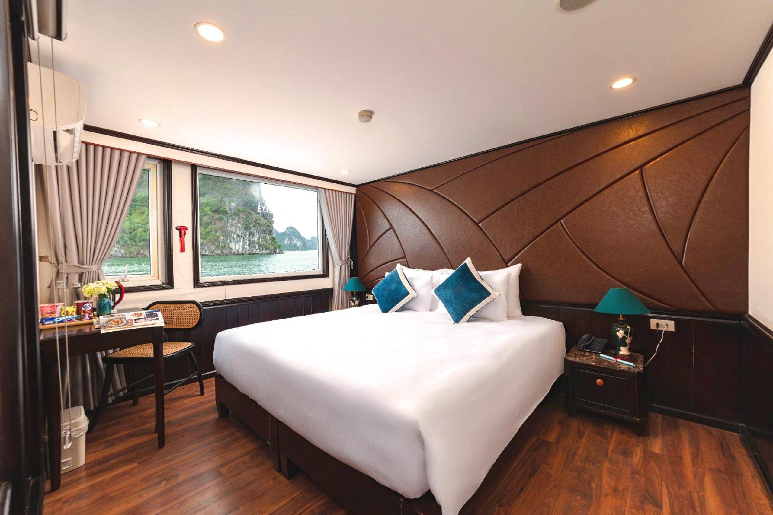 Small Double Room photo 1