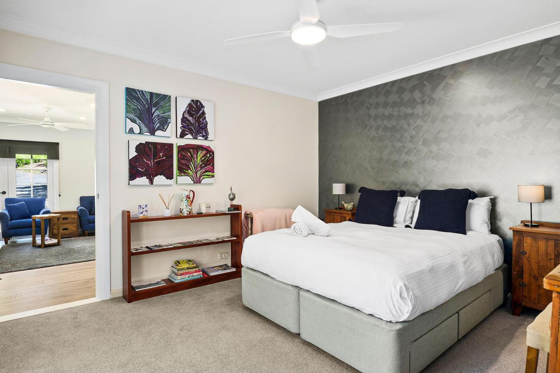 Apartment photo 3