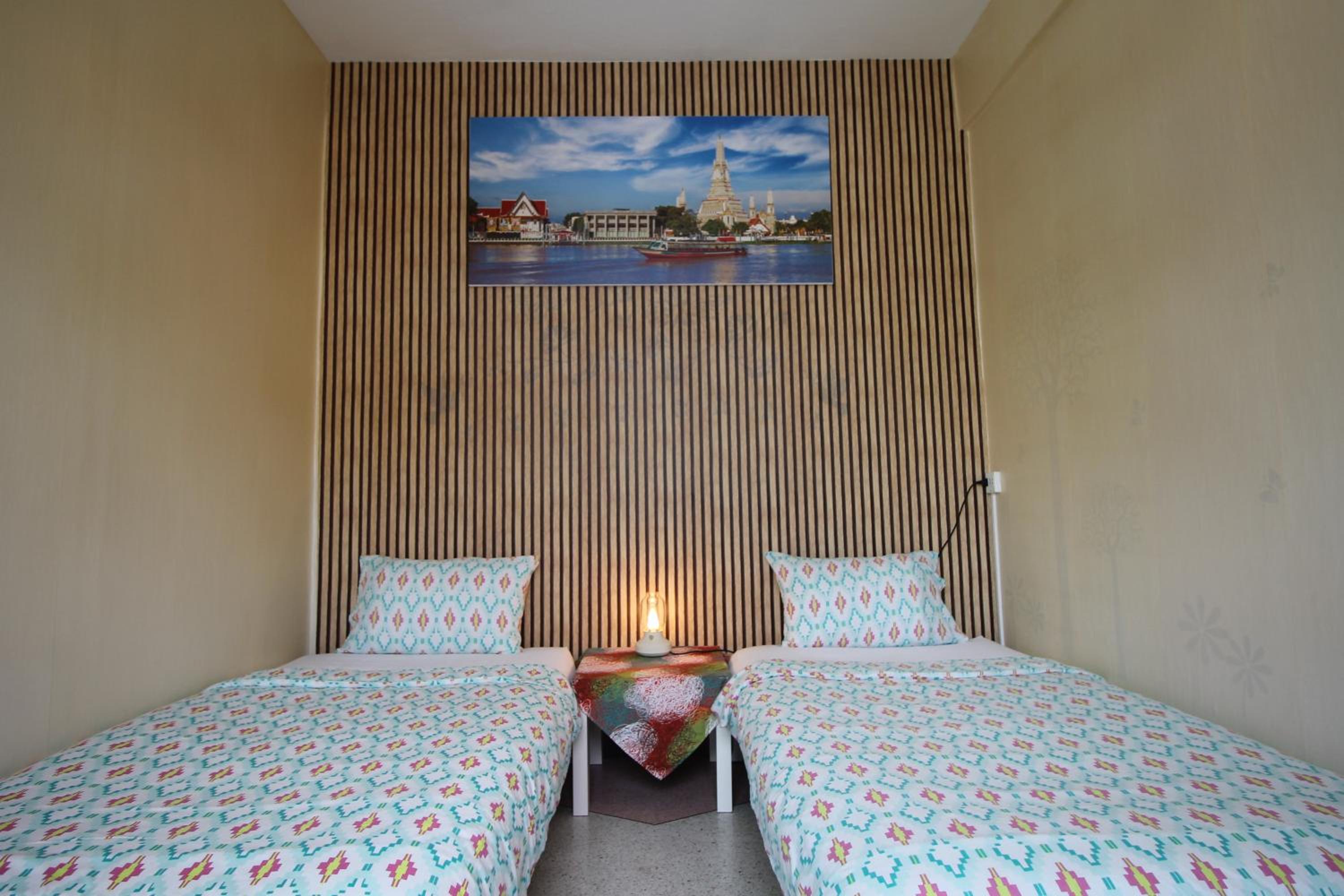 Standard Twin Room photo 2