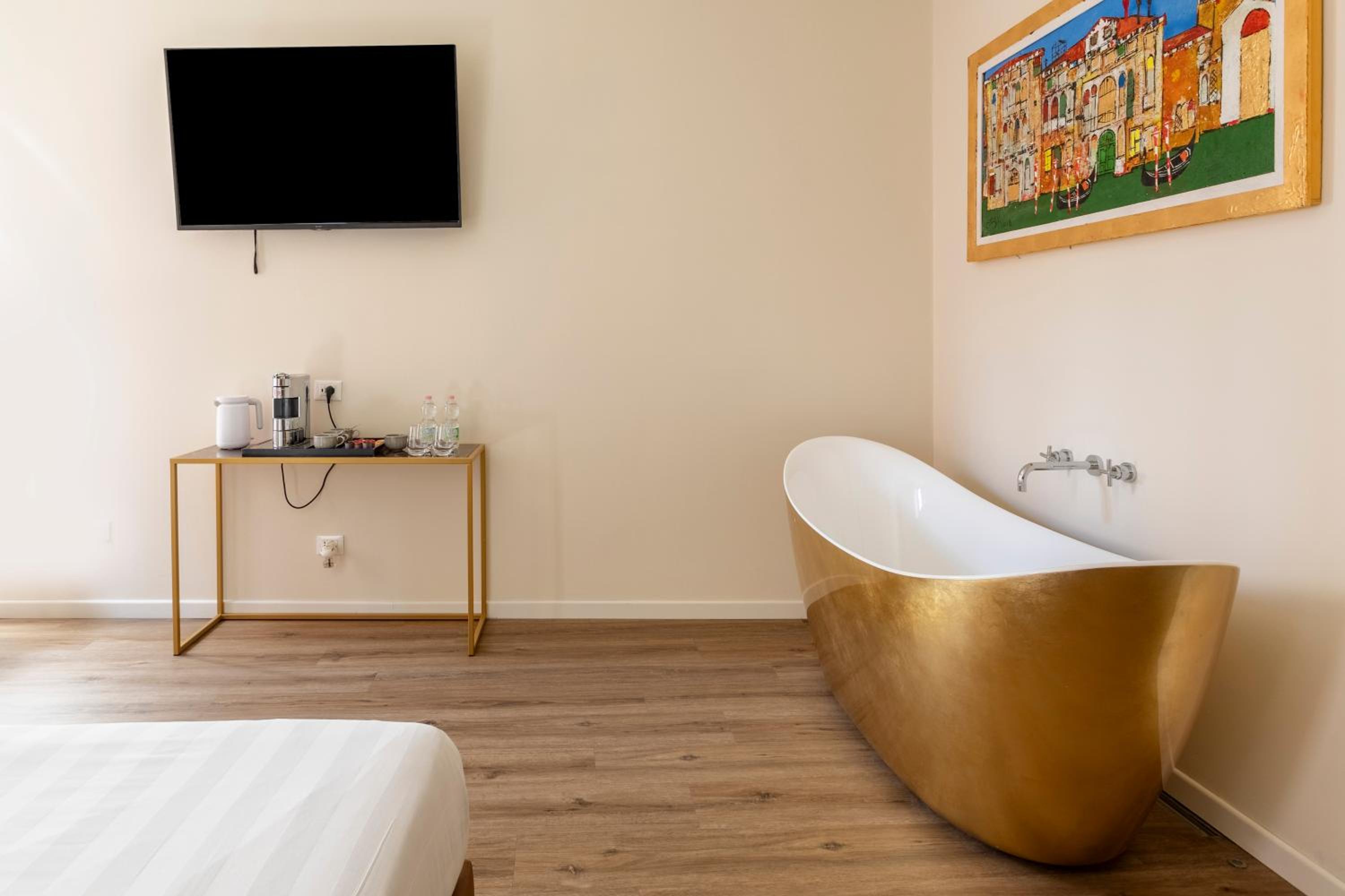 Family Suite photo 3