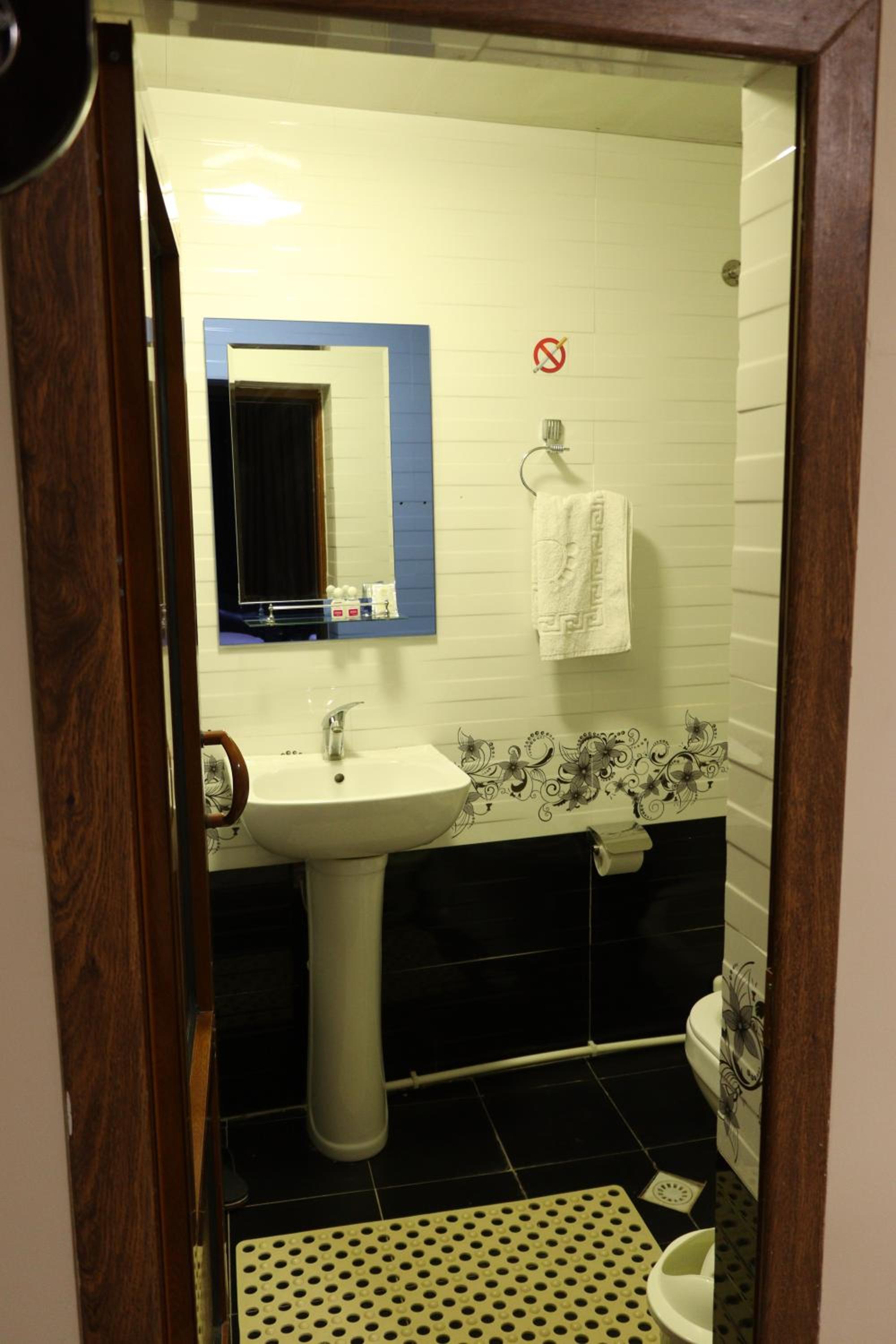 Comfort Triple Room with Shower photo 3