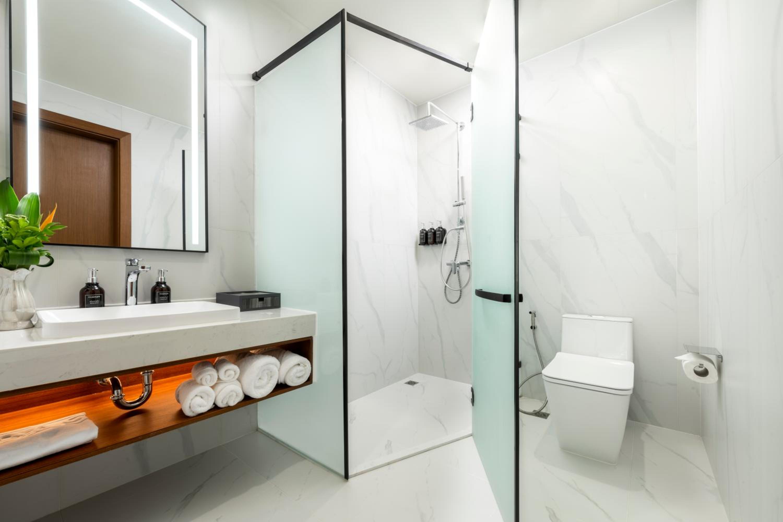 Superior Twin Room - Photo 13