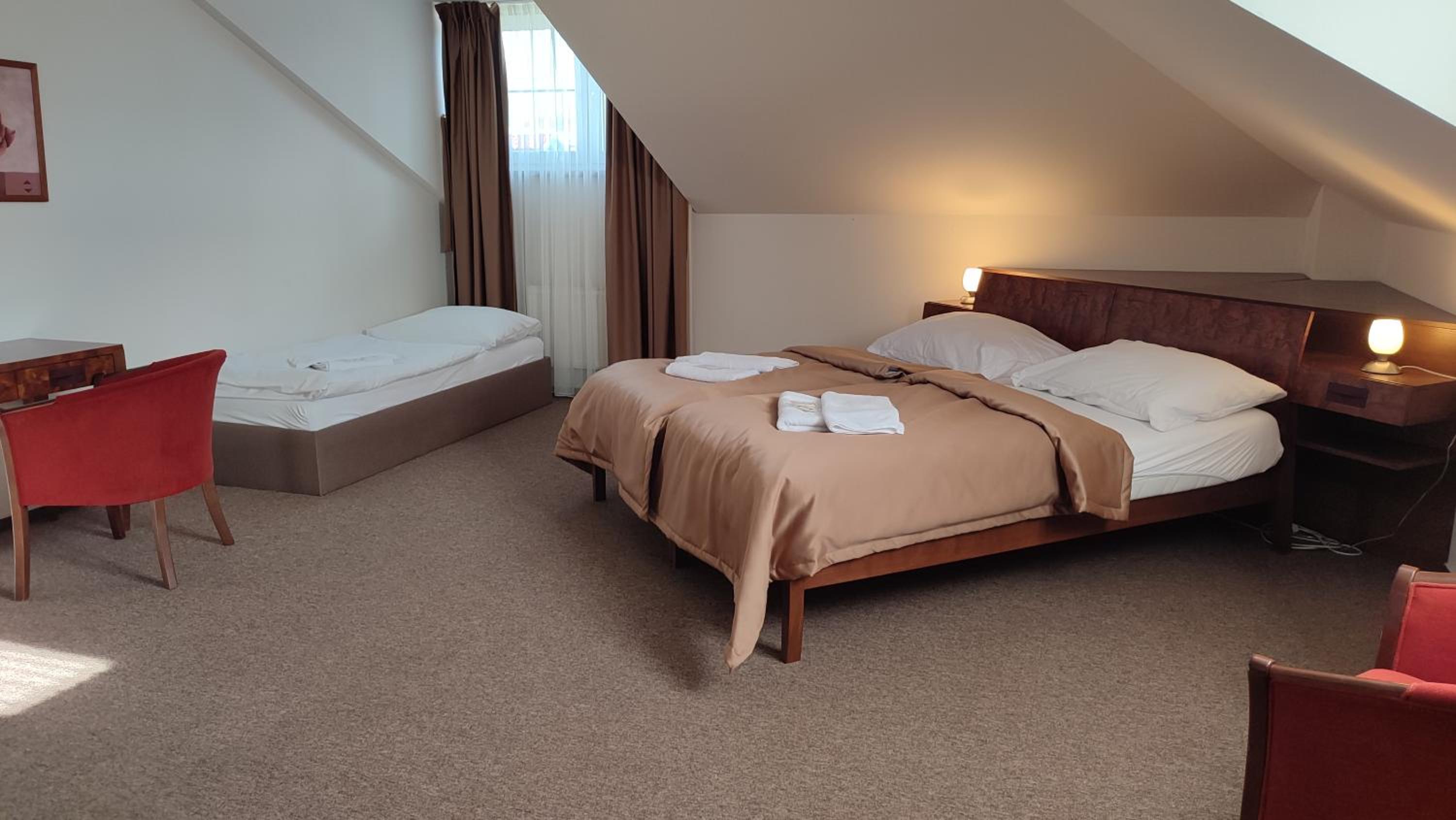 One-Bedroom Suite