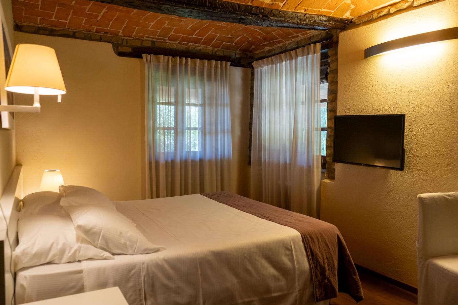 Double Room - Photo 1