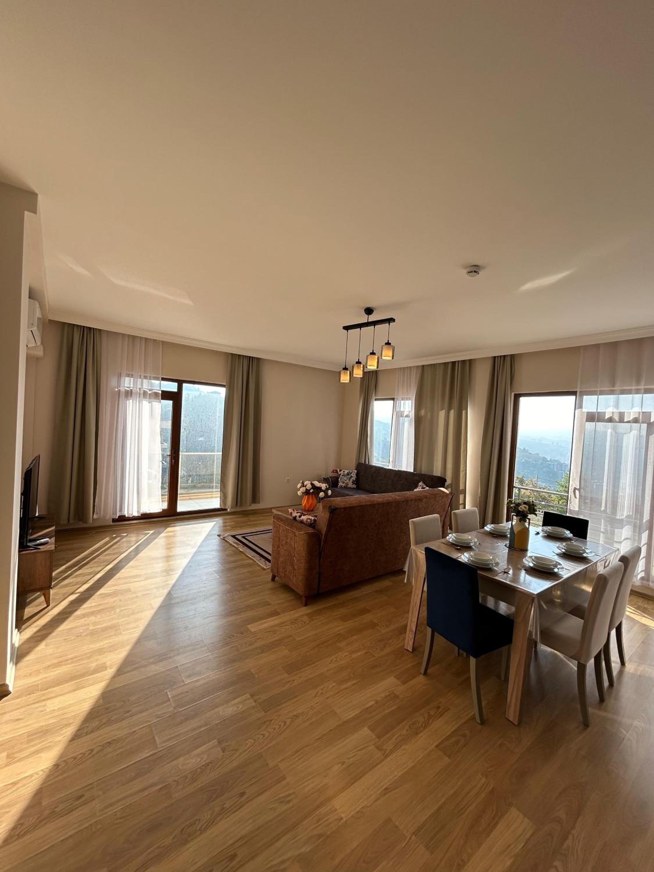 Apartment With Sea View photo 3