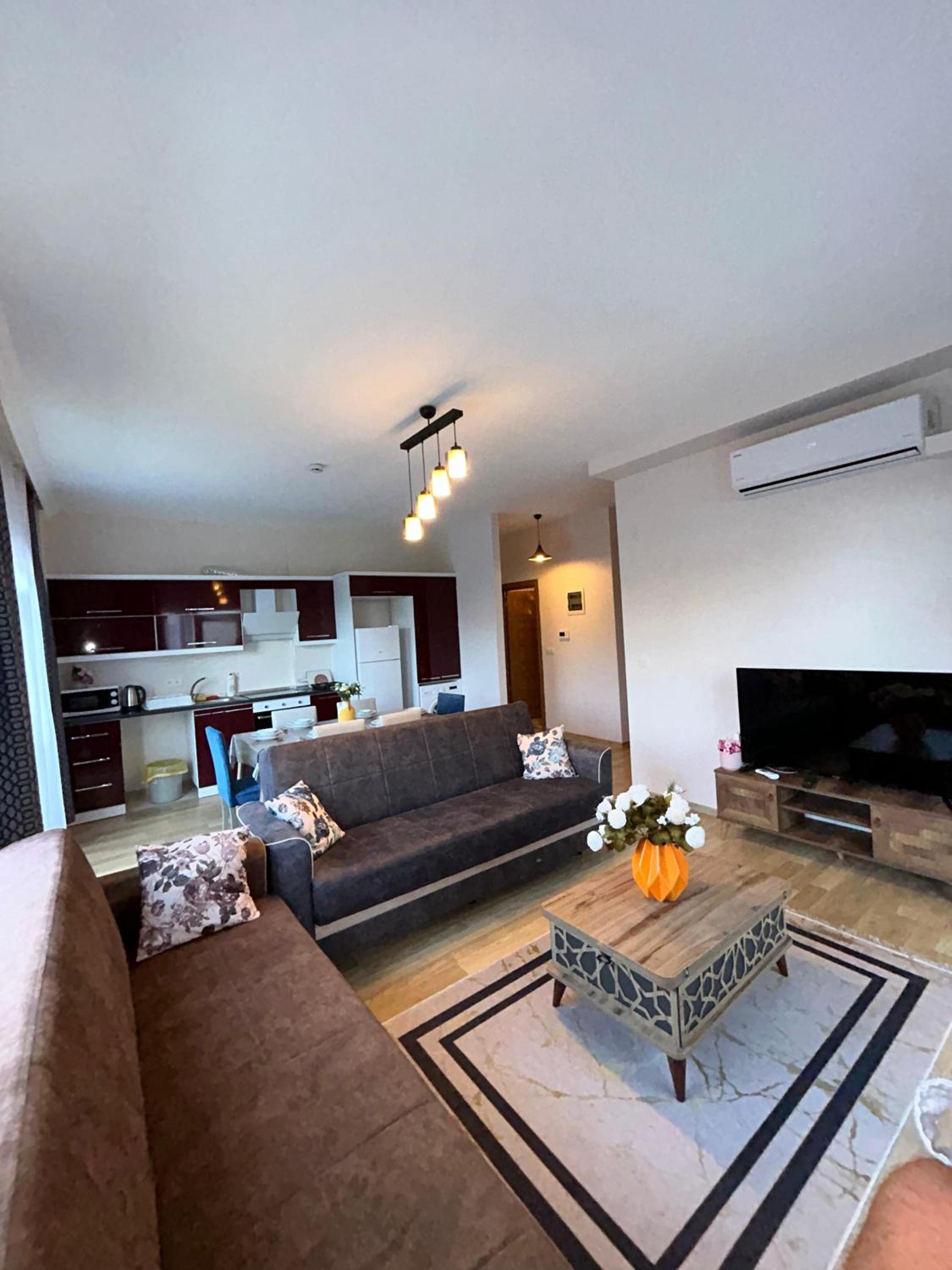 Apartment photo 3