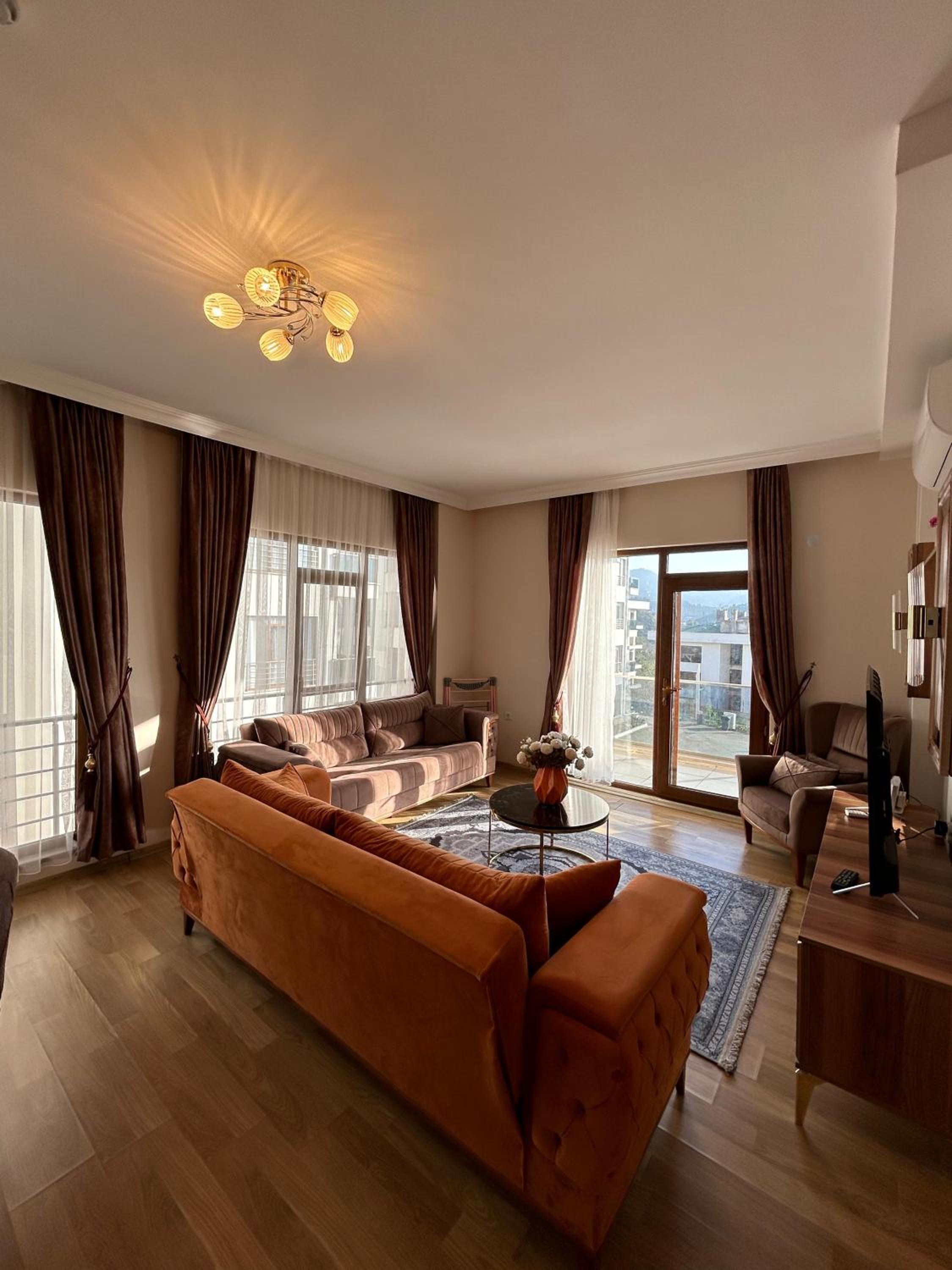 Apartment With Sea View photo 2