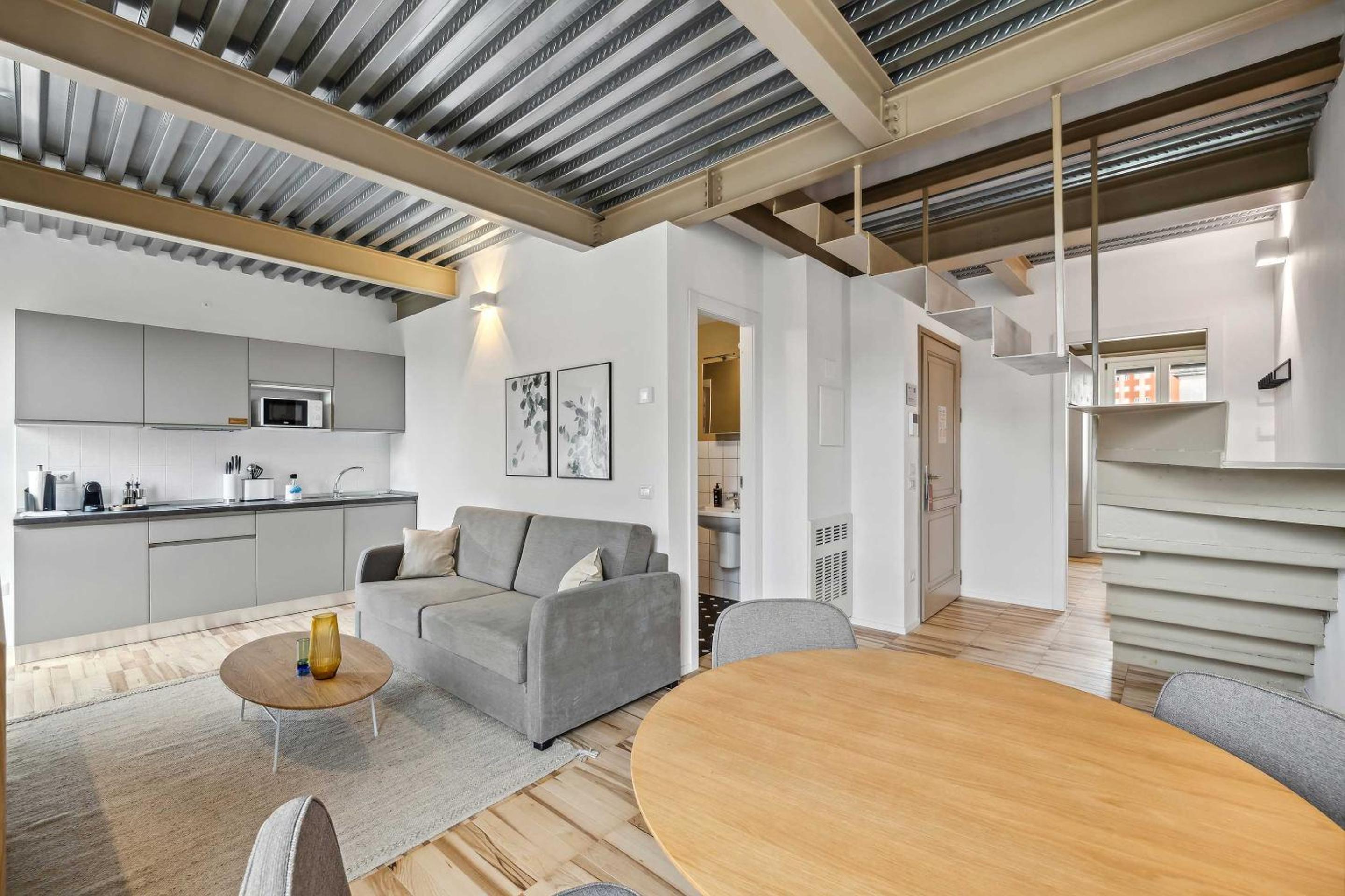 Two-Bedroom Apartment with Terrace photo 3
