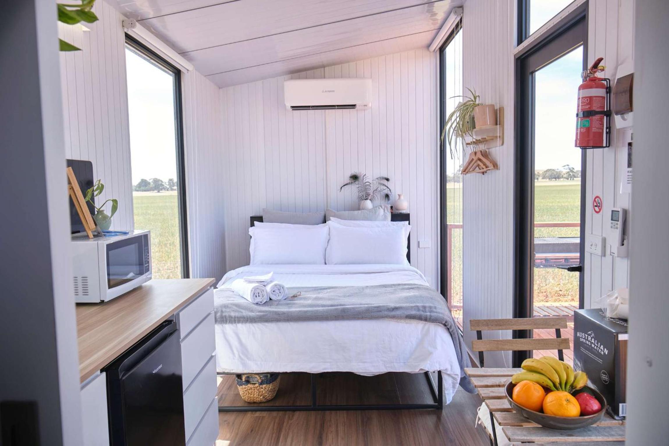 Mobile Home photo 1