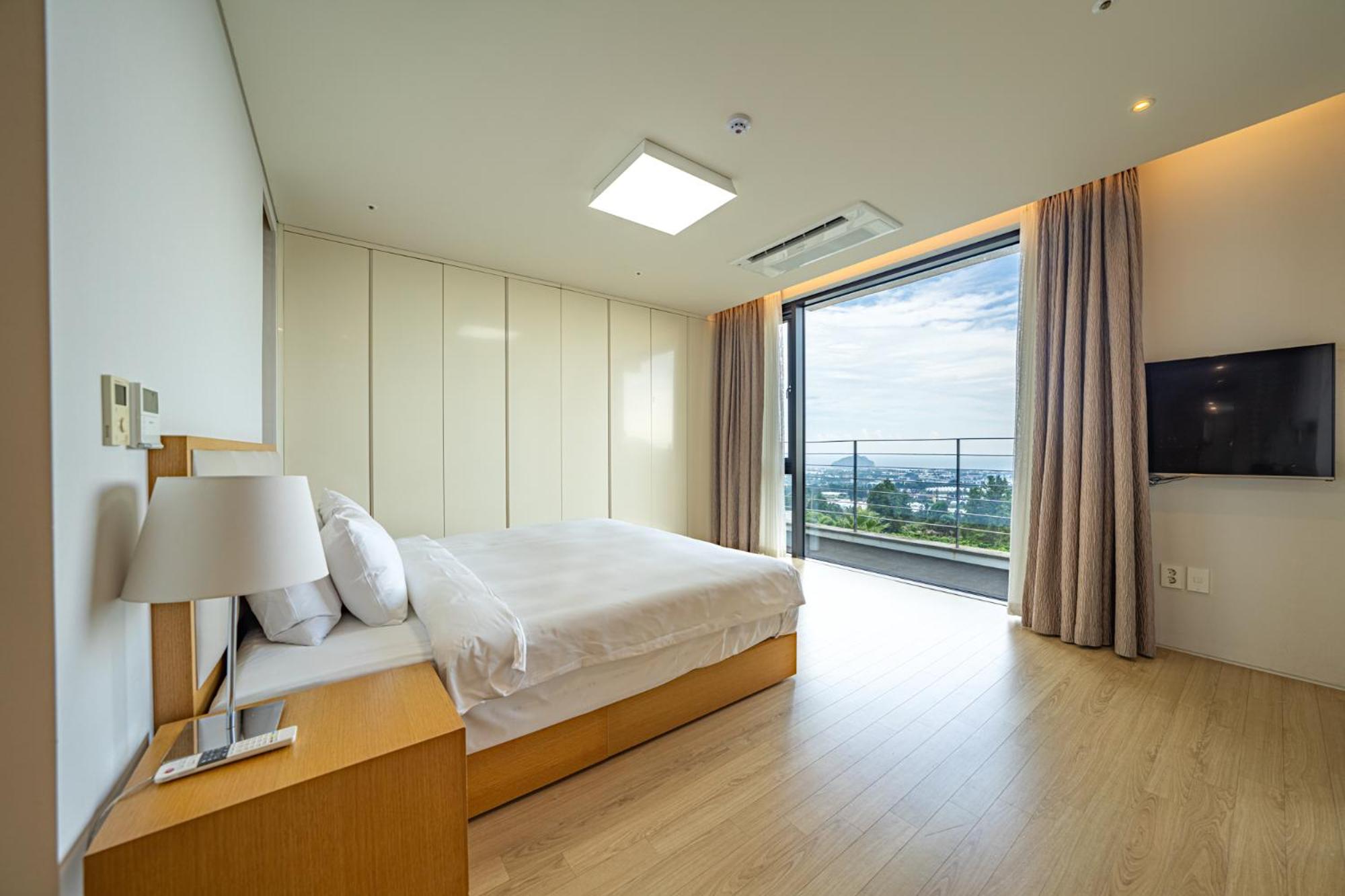 Ocean Terrace - Photo 11