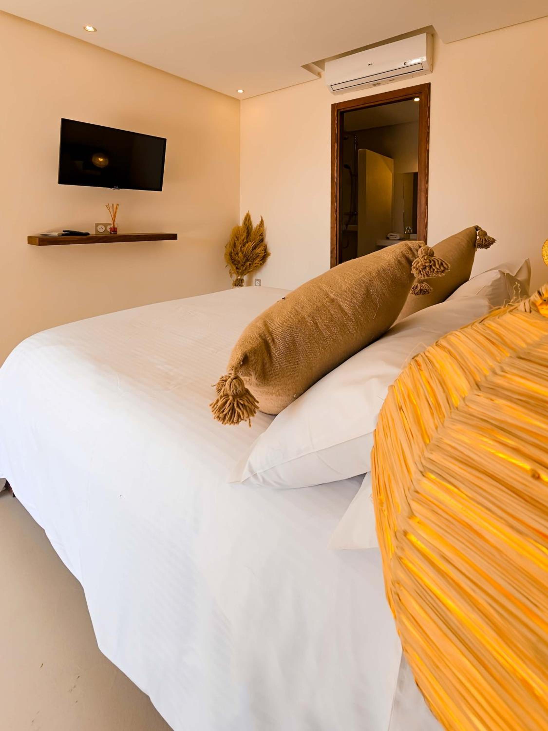 Double or Twin Room photo 2