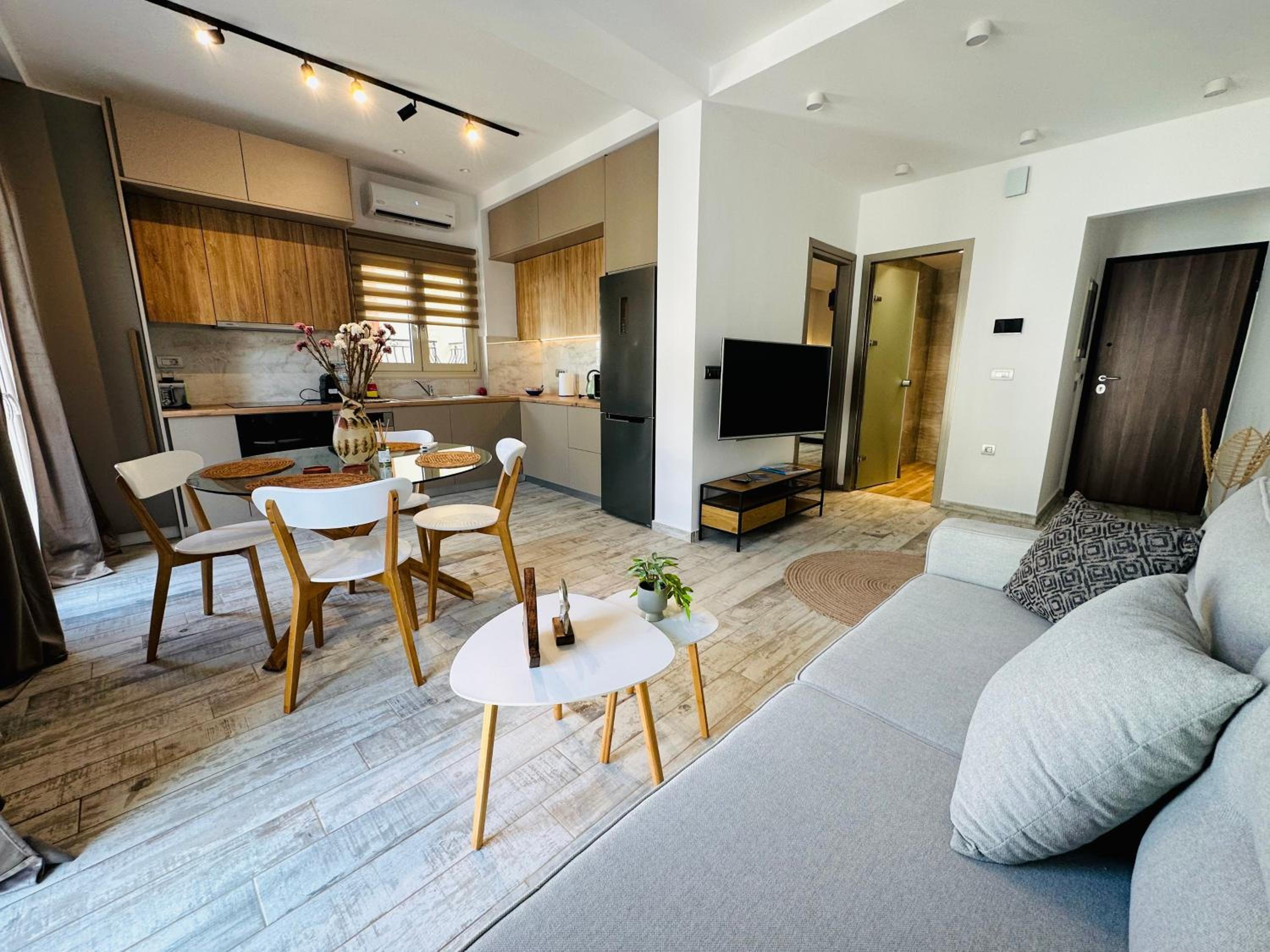 One-Bedroom Apartment