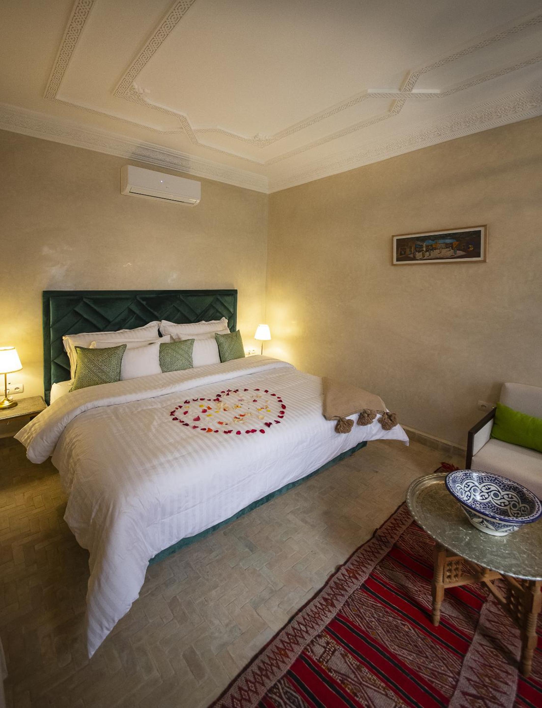 Superior Suite - Photo 5