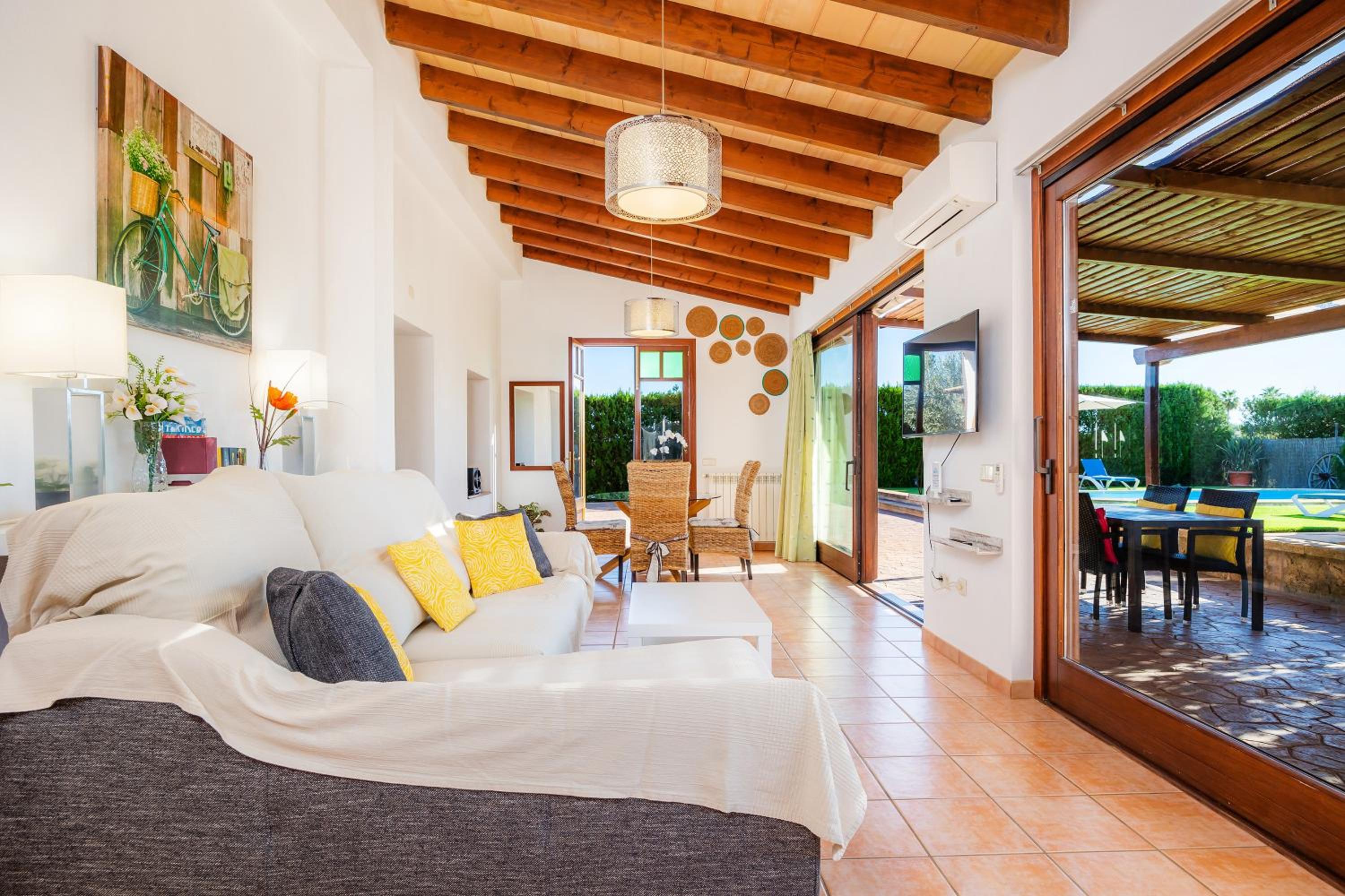 Villa con vistas al jardín
