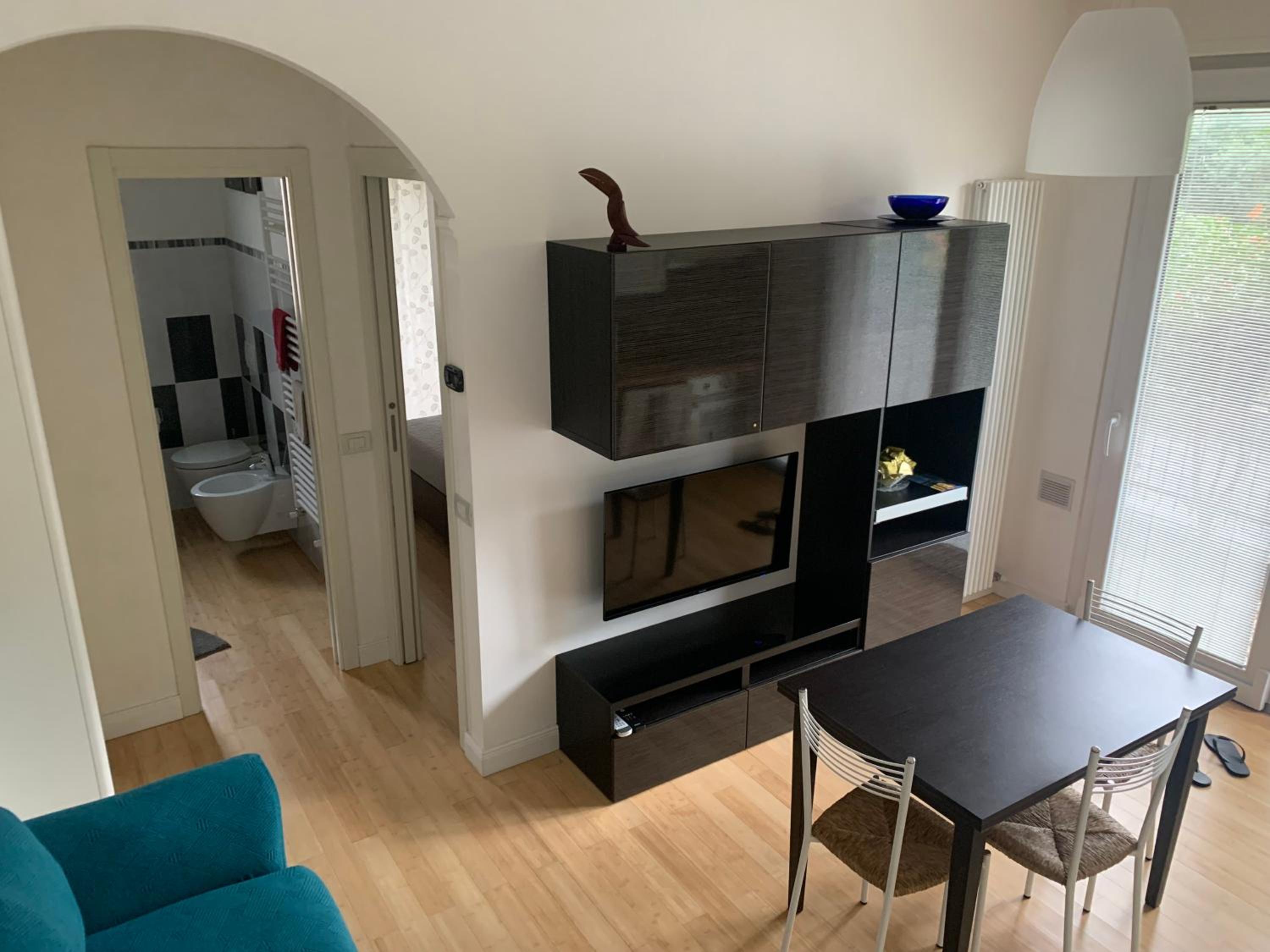 One-Bedroom Apartment photo 2