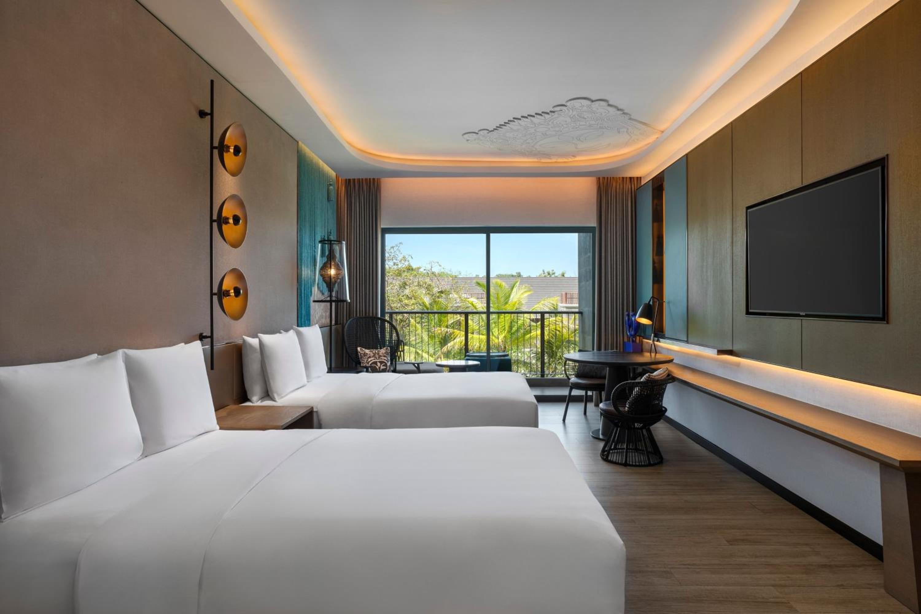 Deluxe Twin, Guest room, 2 Double, Balcony with Free Scheduled Shuttle to Hotel’s Beach Facility - Photo 2