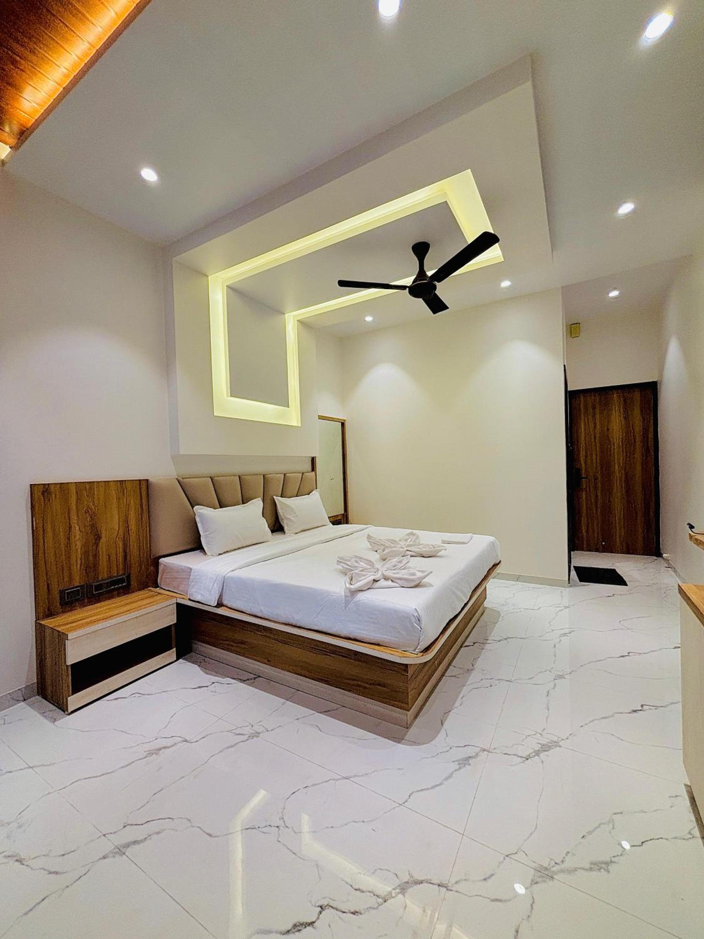 King Room with Mountain View photo 3