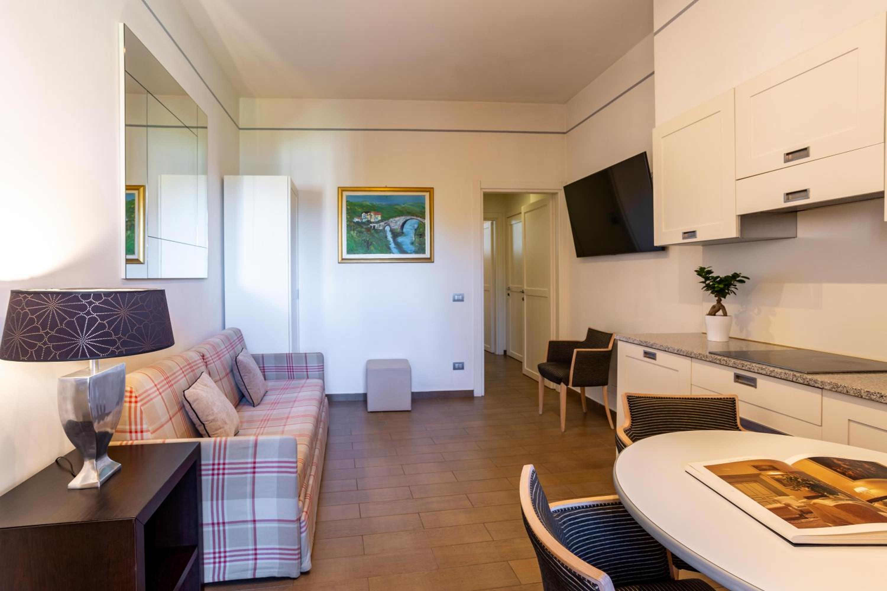 Superior One-Bedroom Apartment with a reserved outdoor area