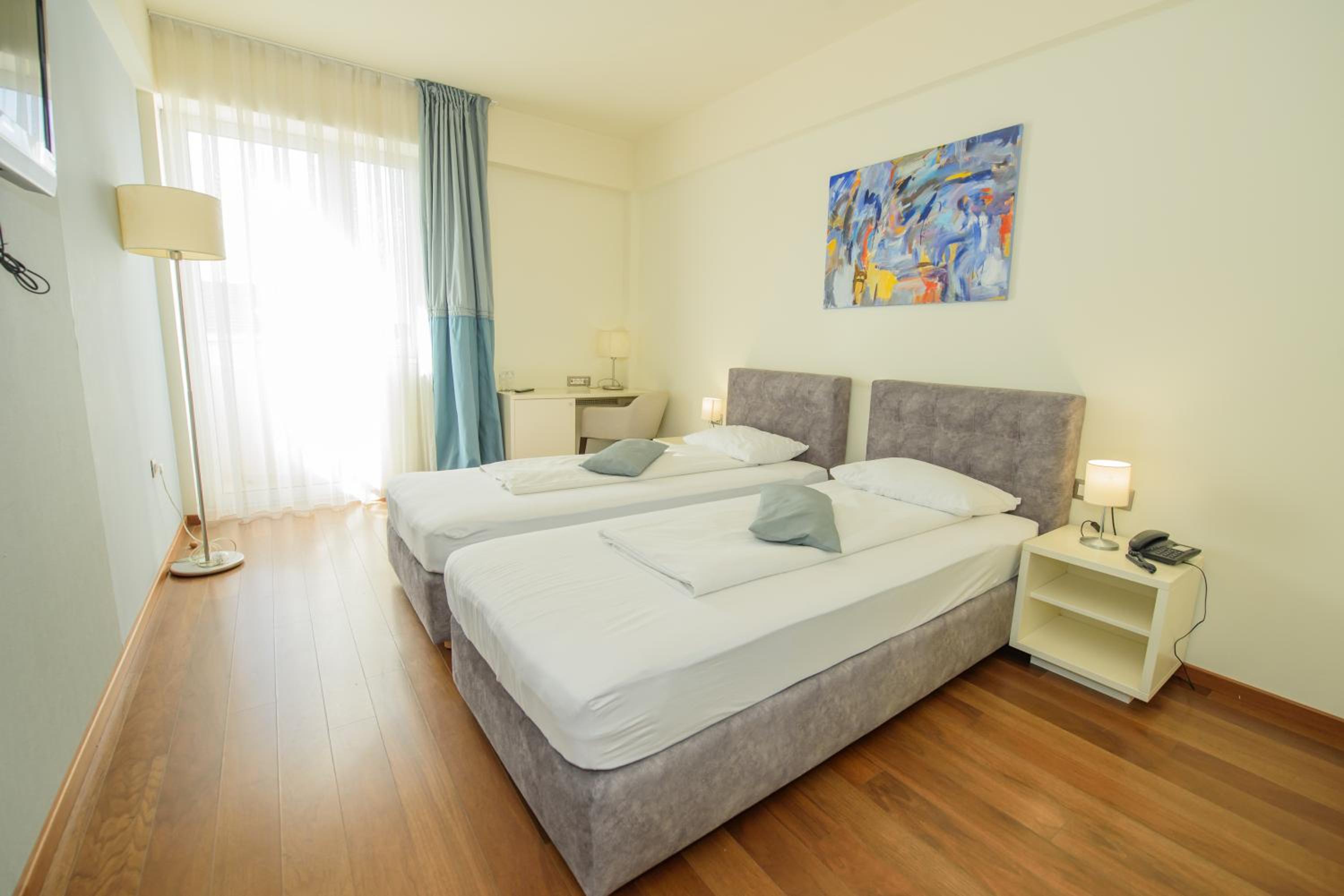 Standard Double Room - Photo 1