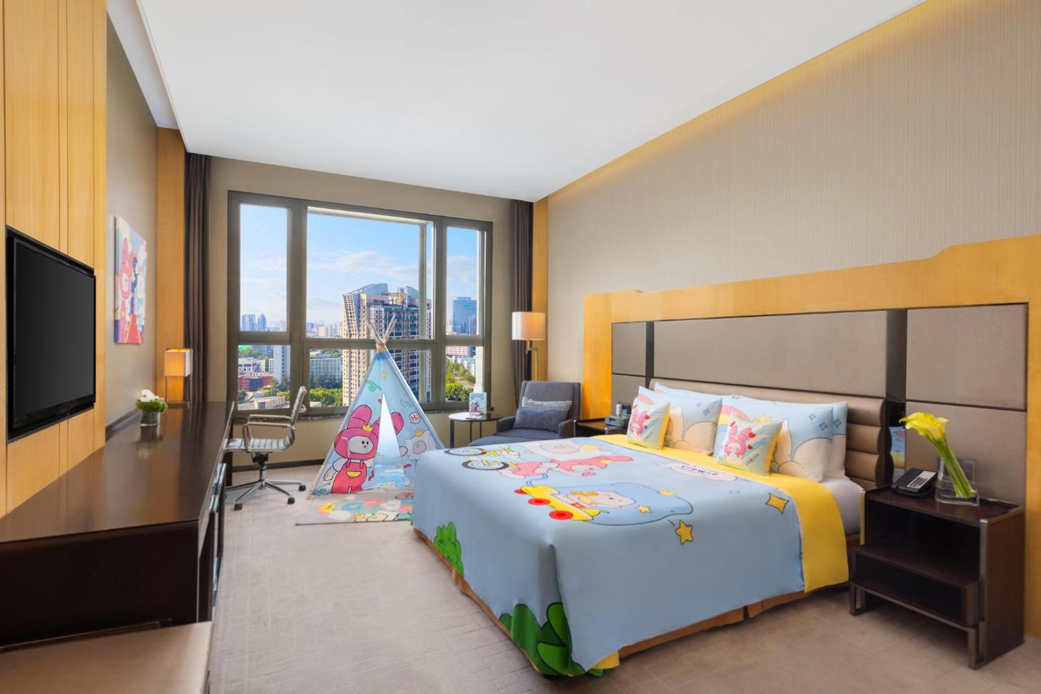 1 King Bed Premium Kid Theme