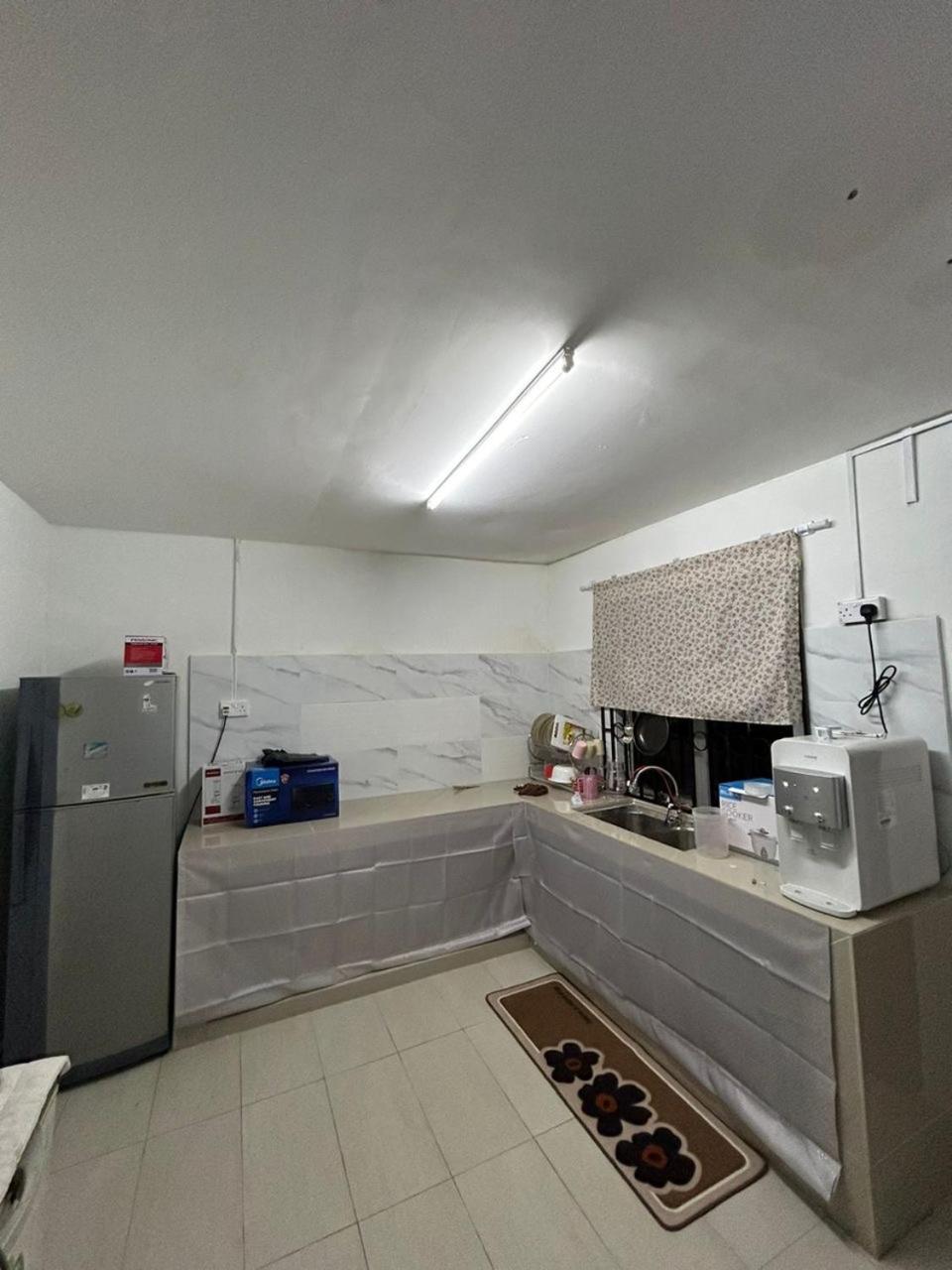 One-Bedroom House photo 2