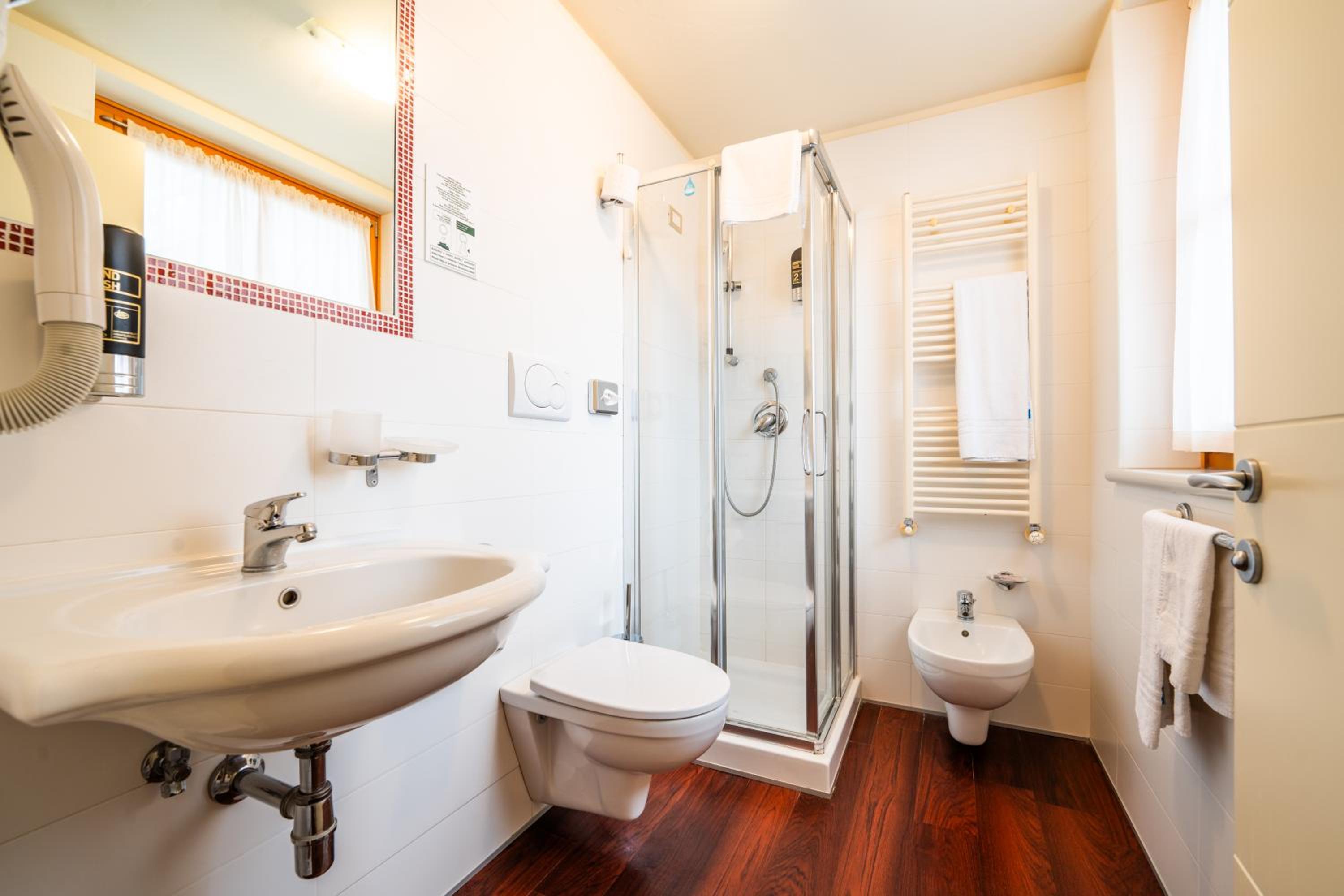 Basic Double Room  - Photo 2