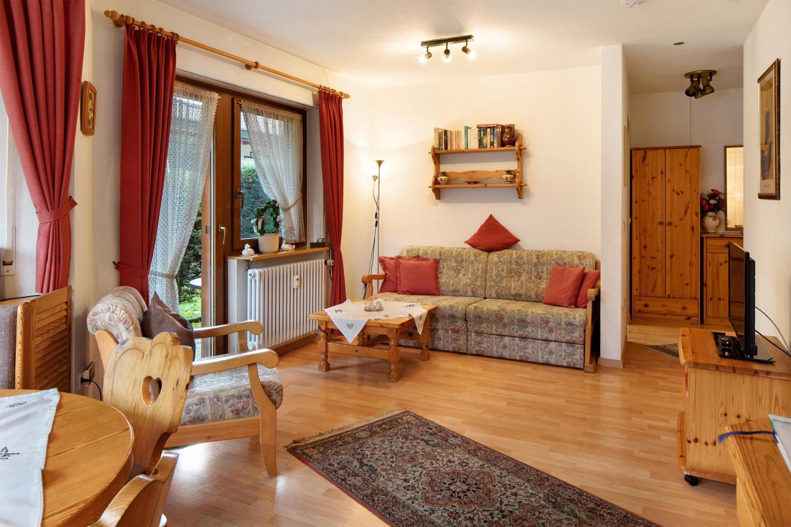Superior One-Bedroom Apartment with Balcony