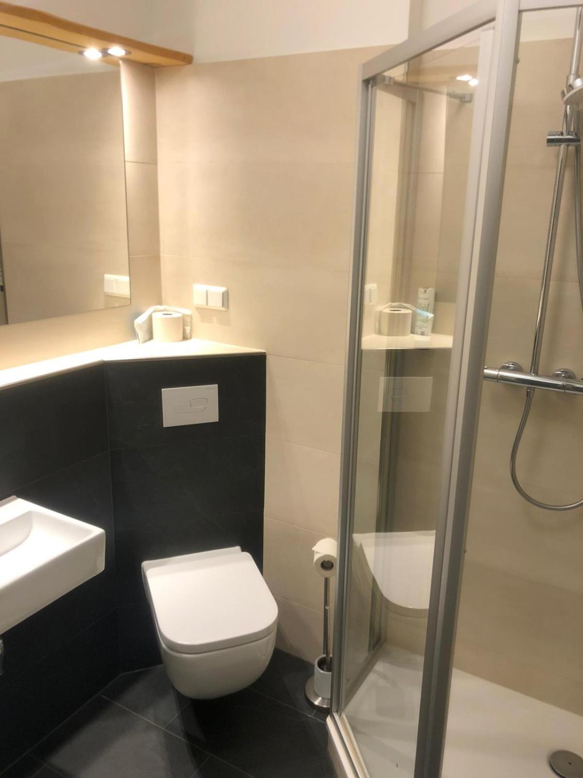 Double Room with Lake View photo 2