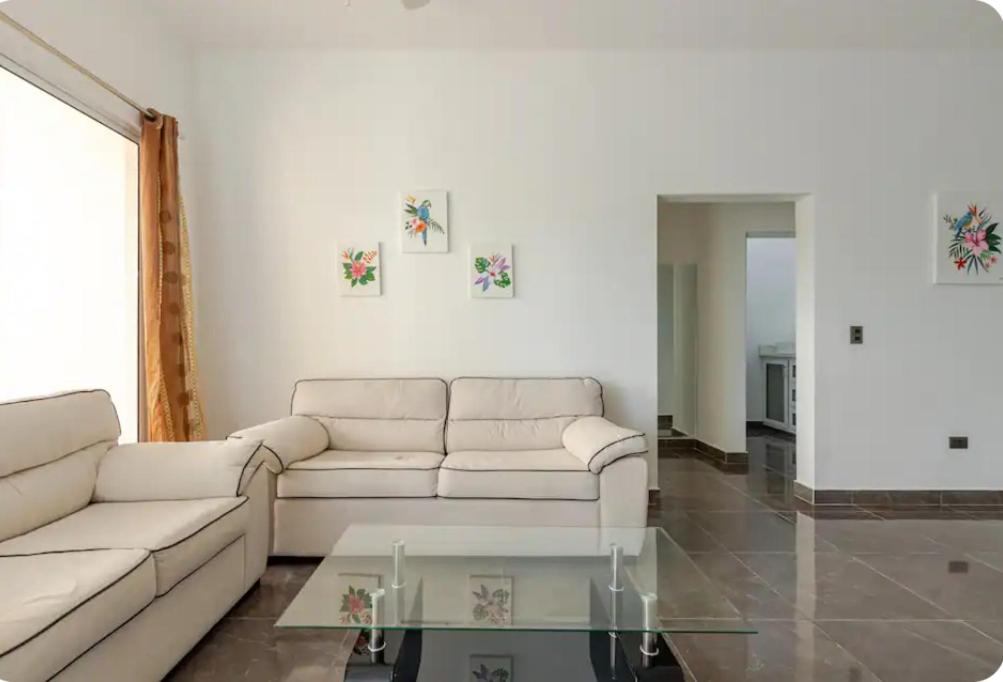 Three-Bedroom Villa photo 2
