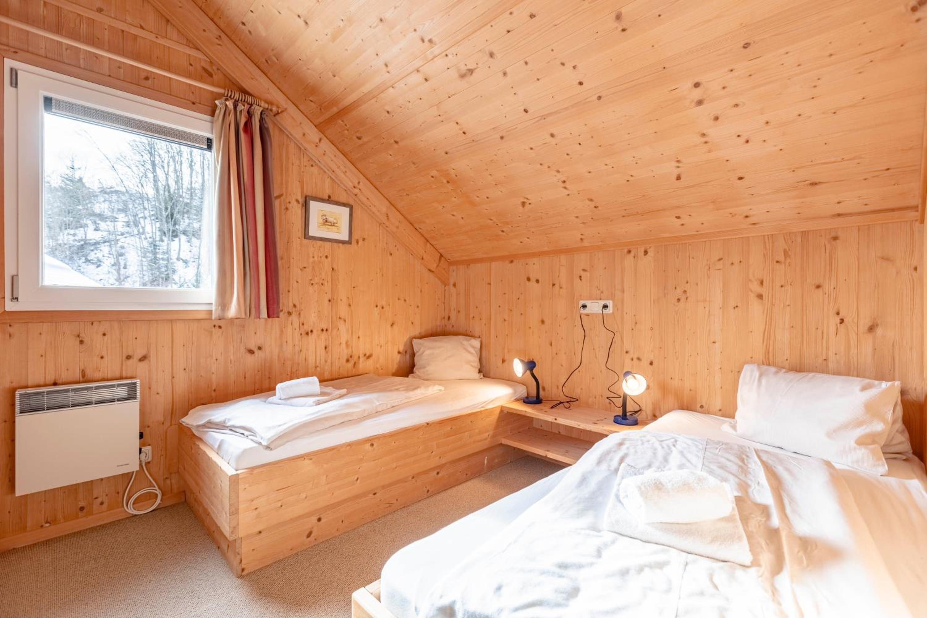 Chalet 140 with 4 bedrooms & sauna photo 3
