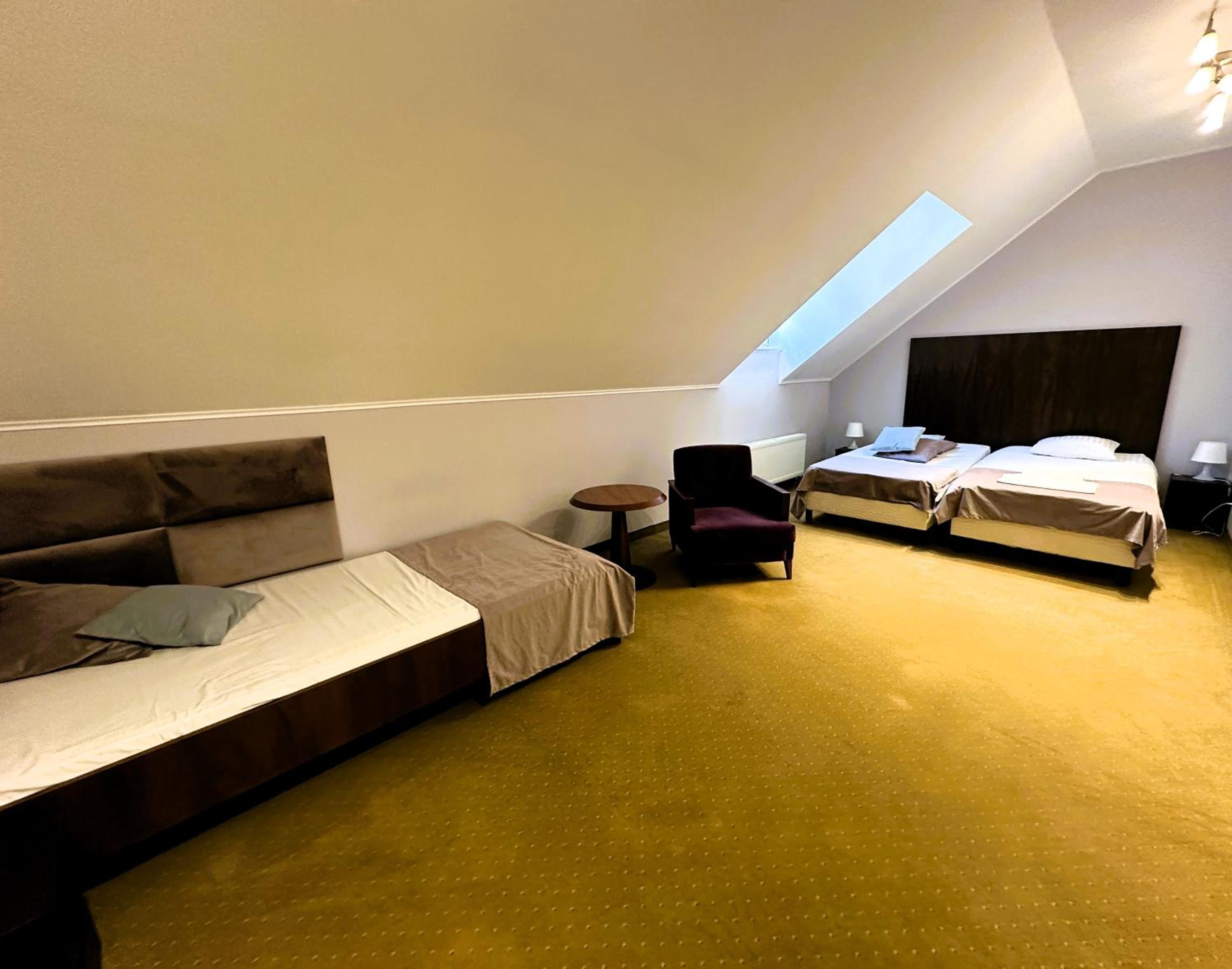Triple Room - Photo 3