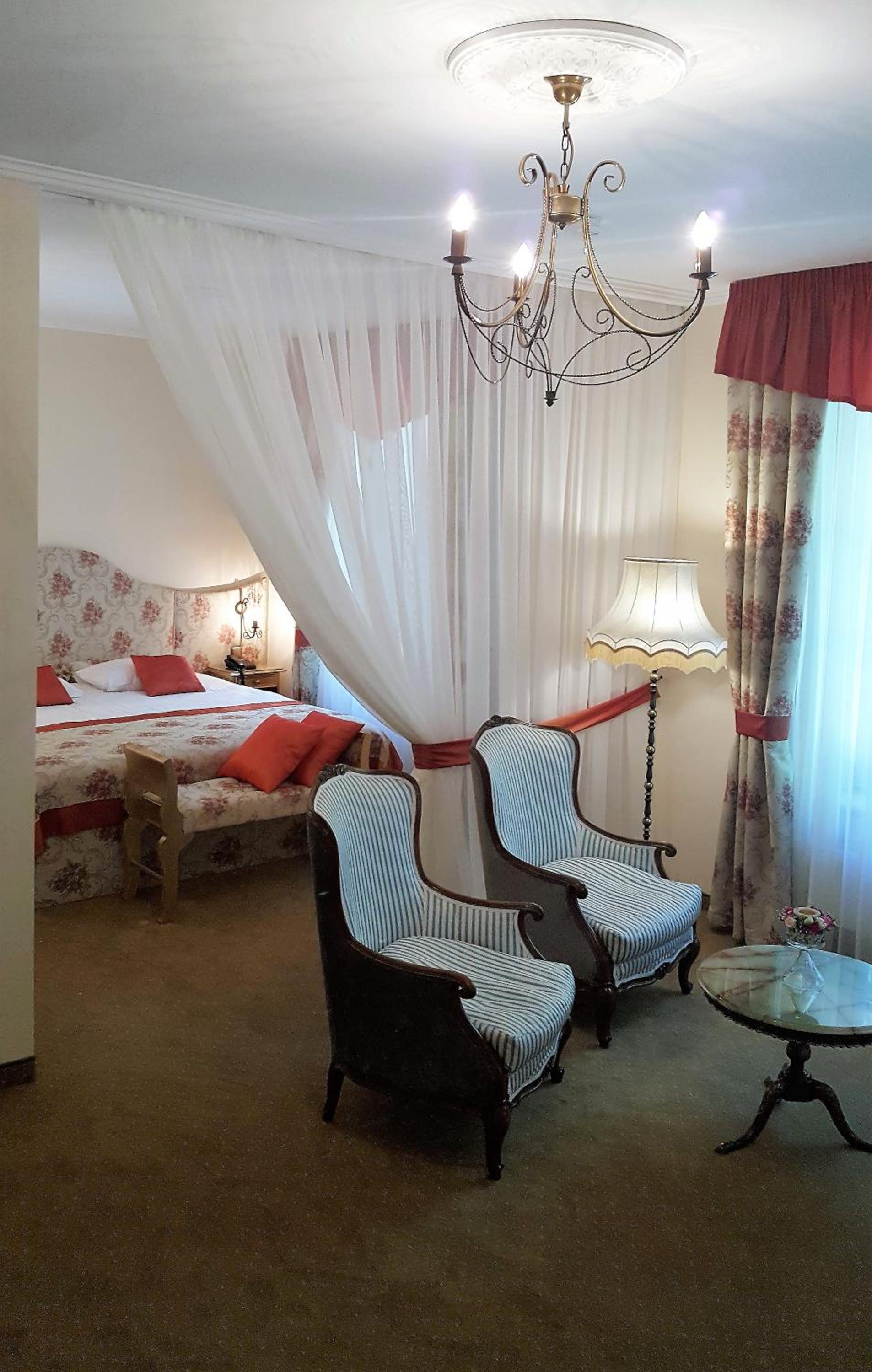 Apartment - Photo 4