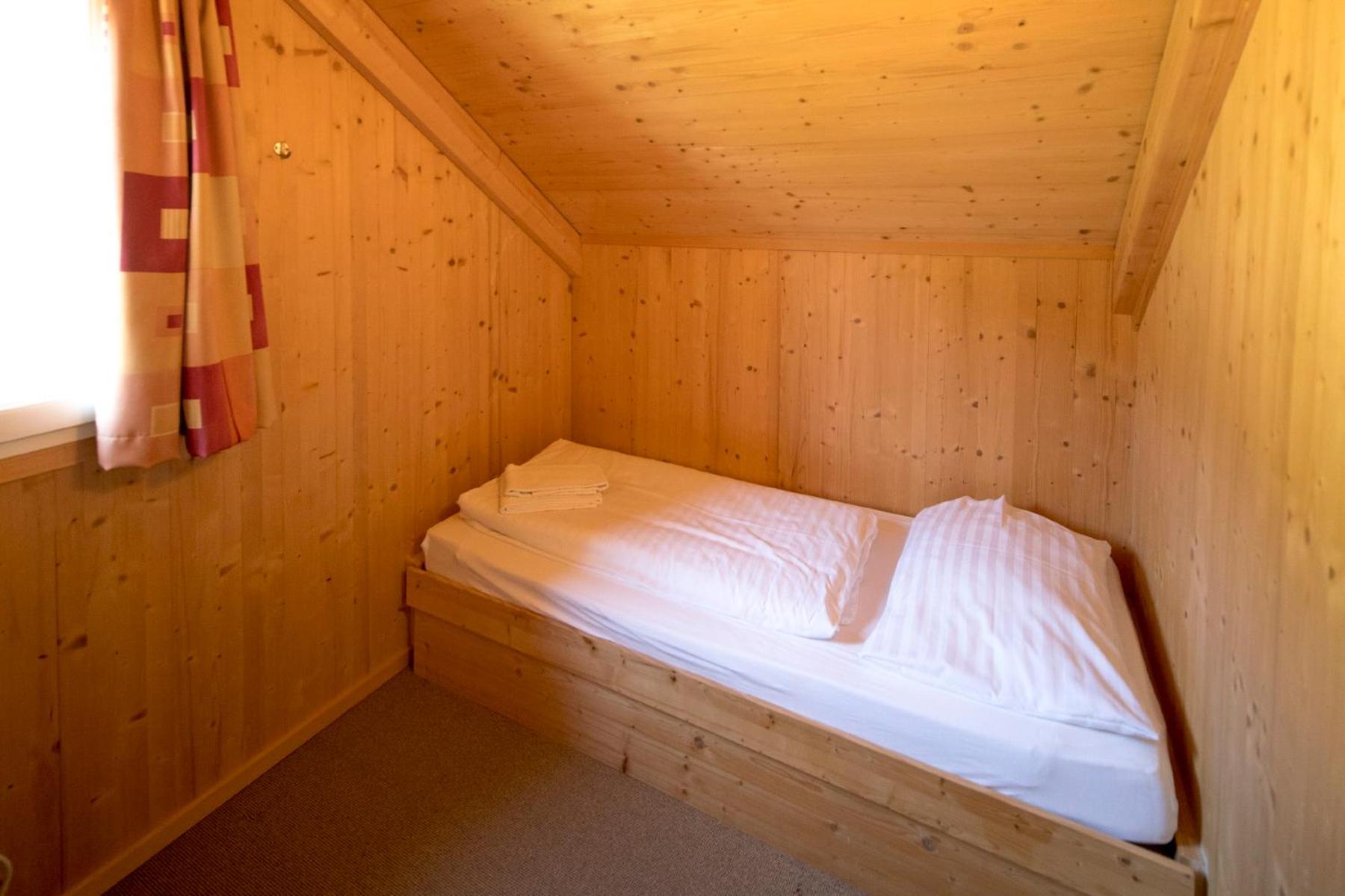 Chalet 160 with 3 bedrooms for 8 people photo 2