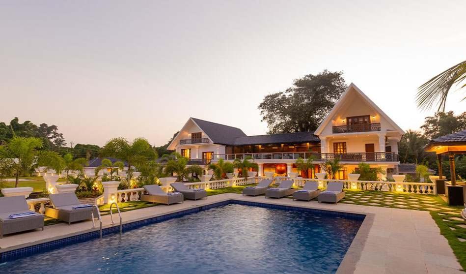 Villa photo 2