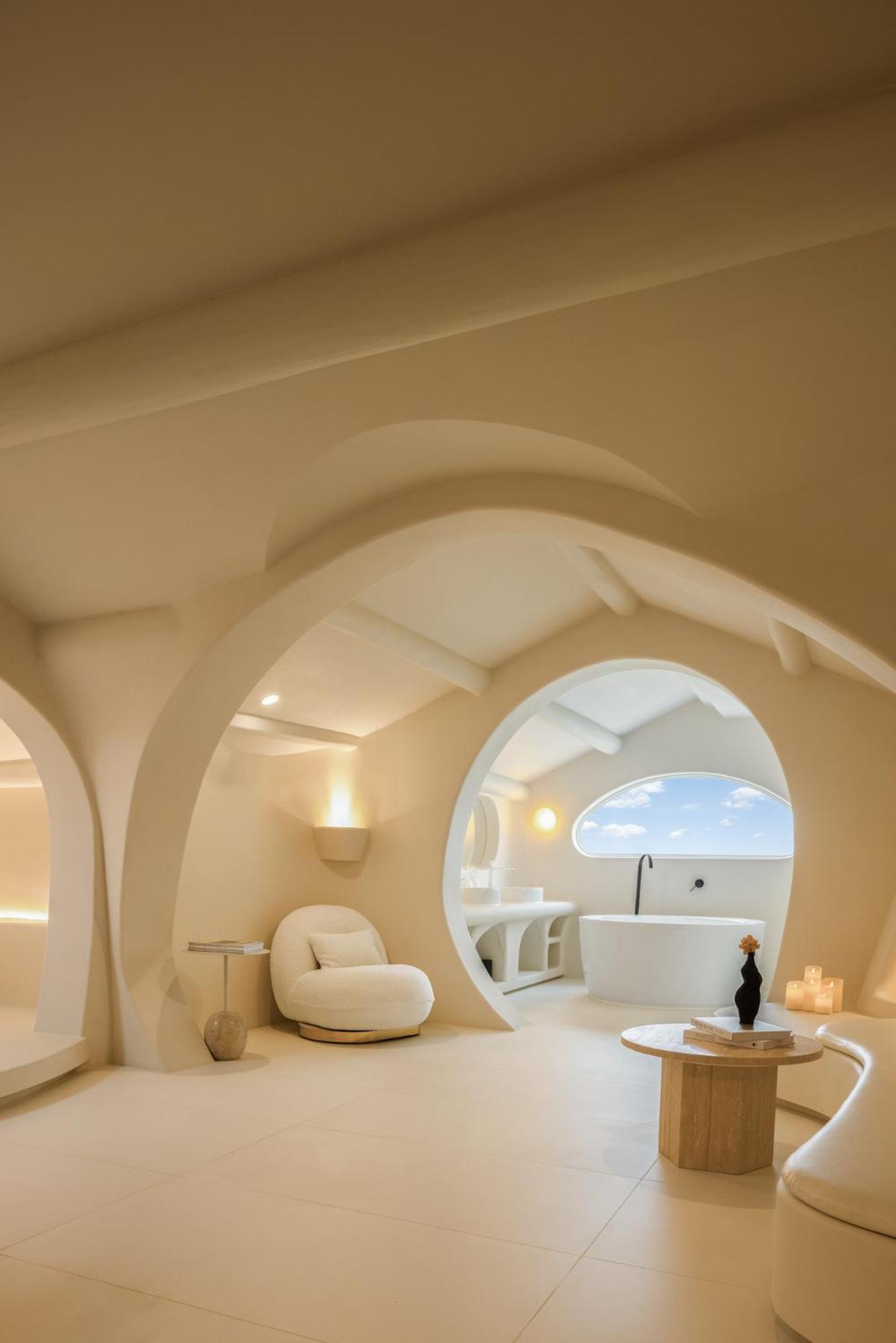 Cave Family Room photo 2