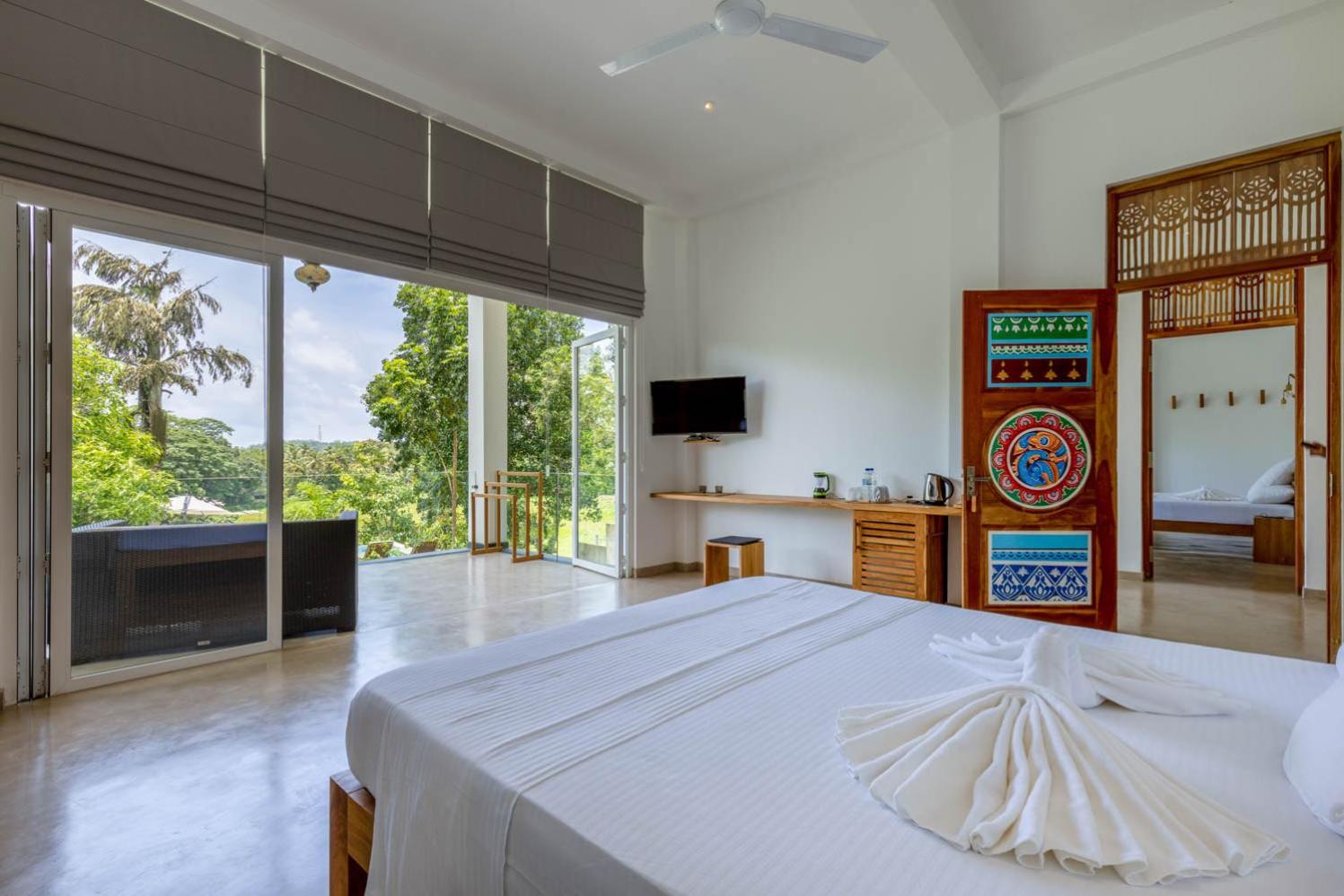 Suite with Pool View