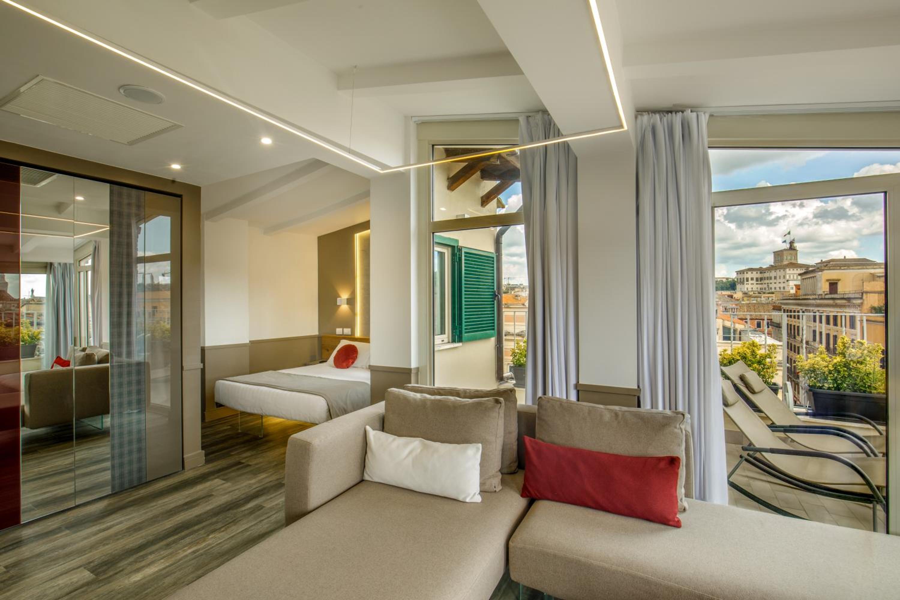 Open-Suite with Terrace photo 2