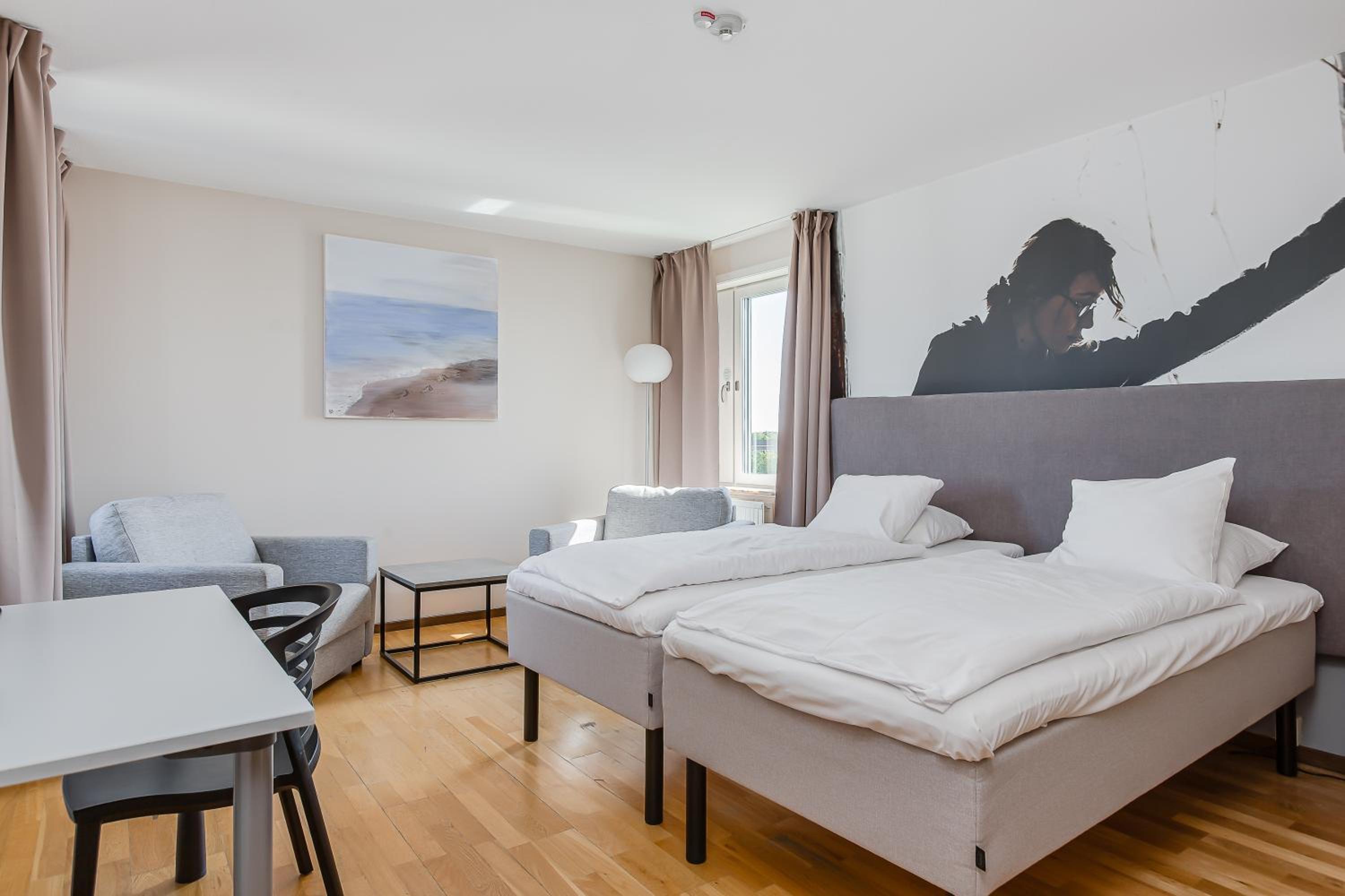 Superior Double or Twin Room - Photo 3