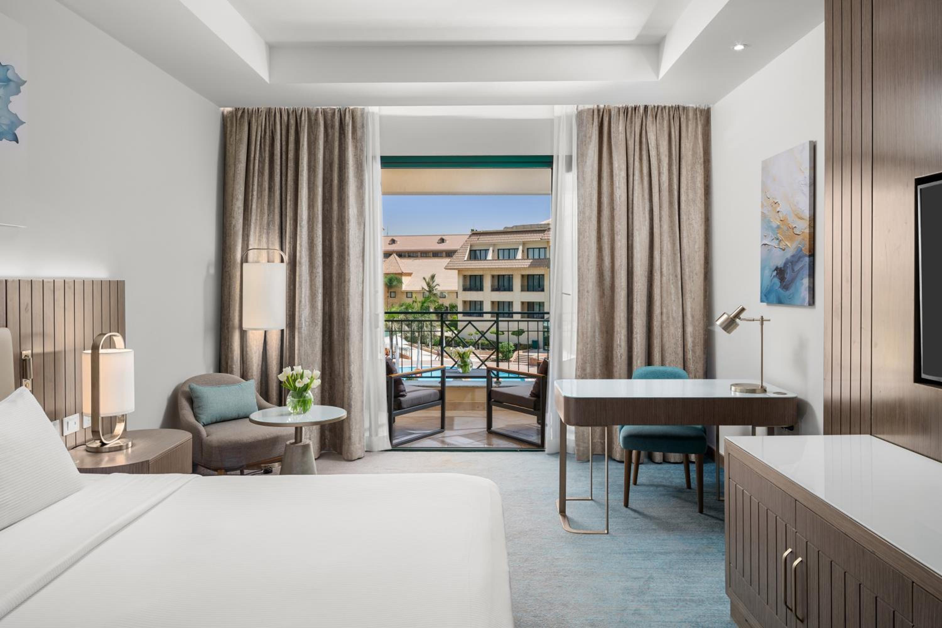Superior King Room with pool - Photo 2