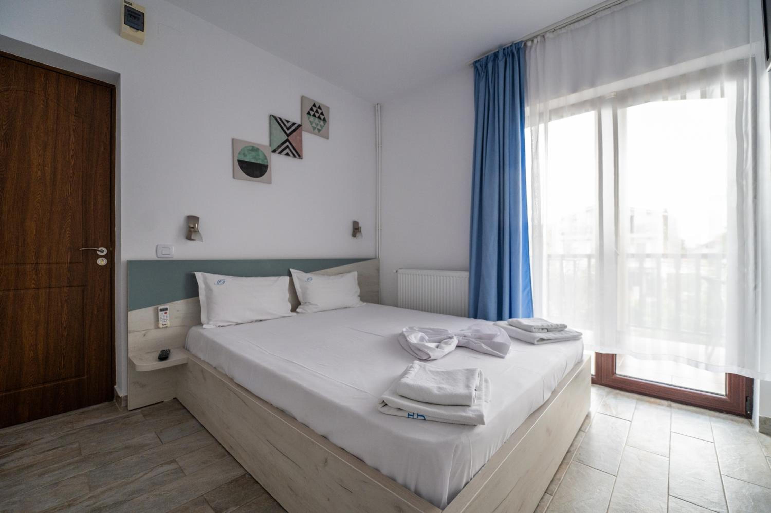 Double Room With Balcony photo 1
