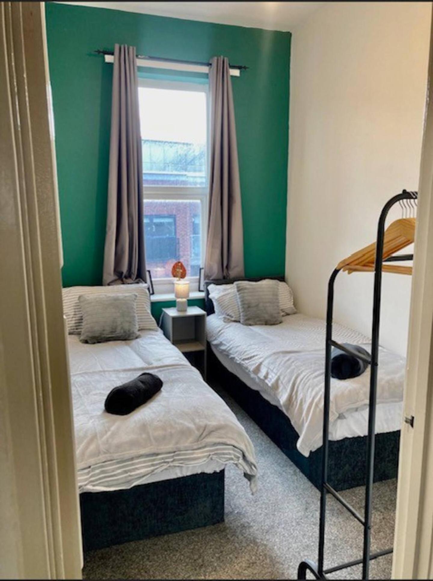 Single Room photo 3
